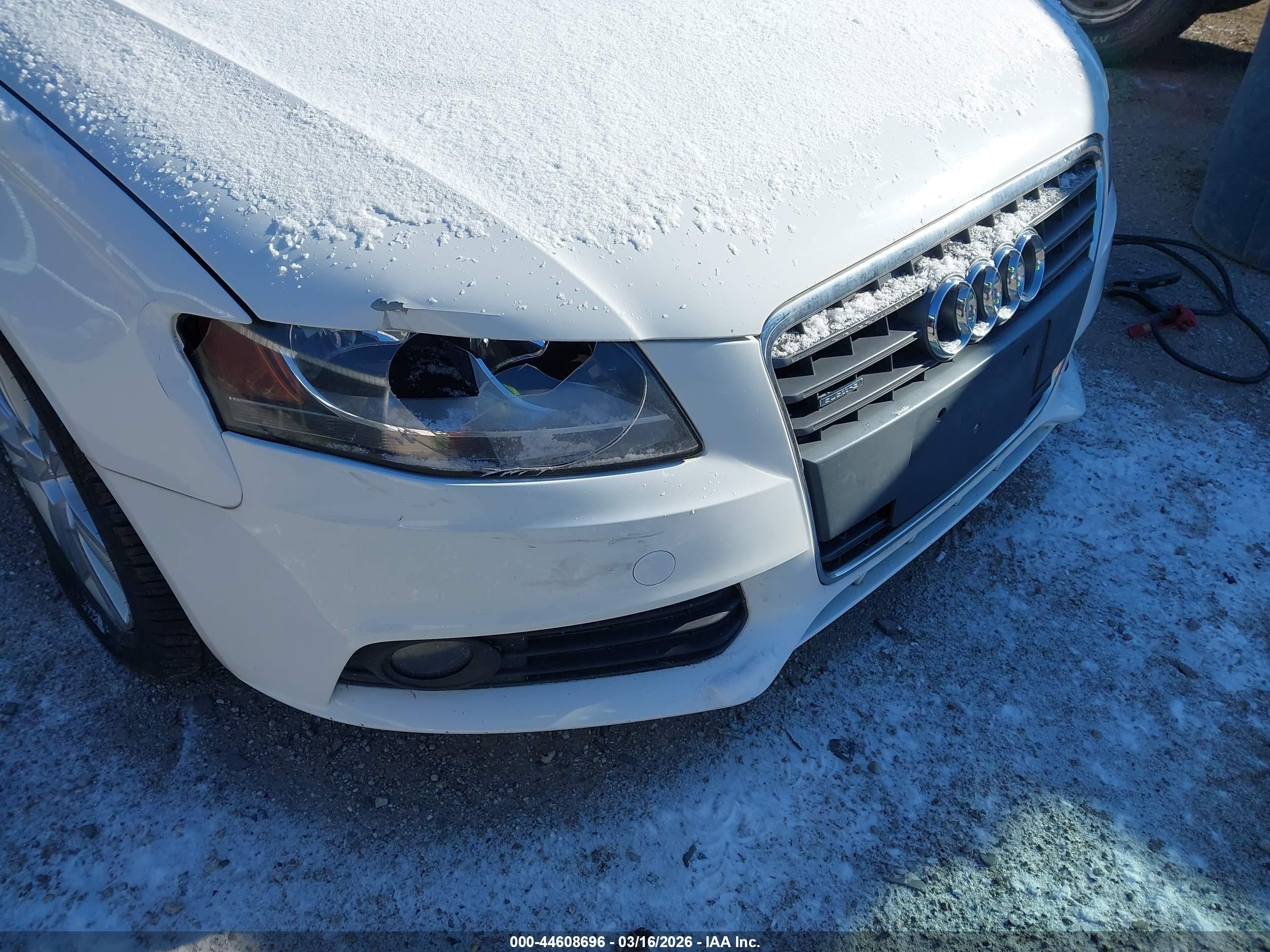 AUDI A4 image 6
