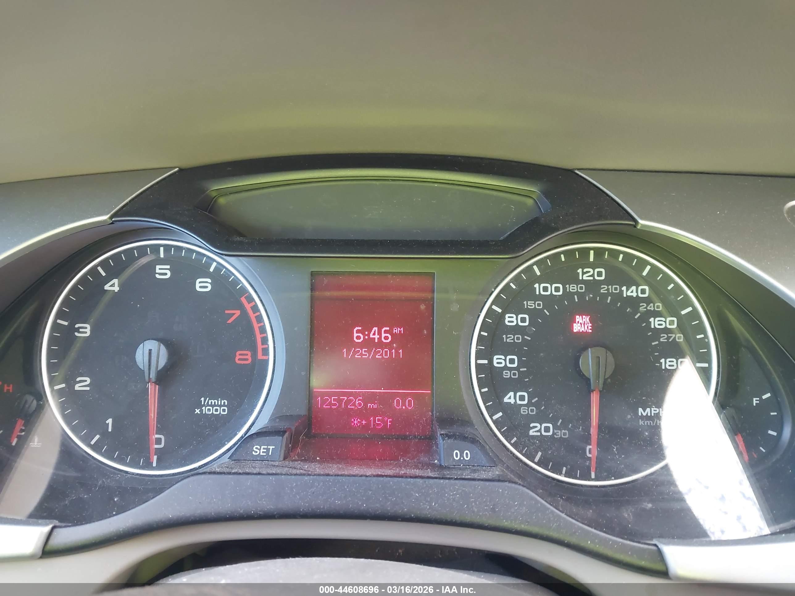 AUDI A4 image 7
