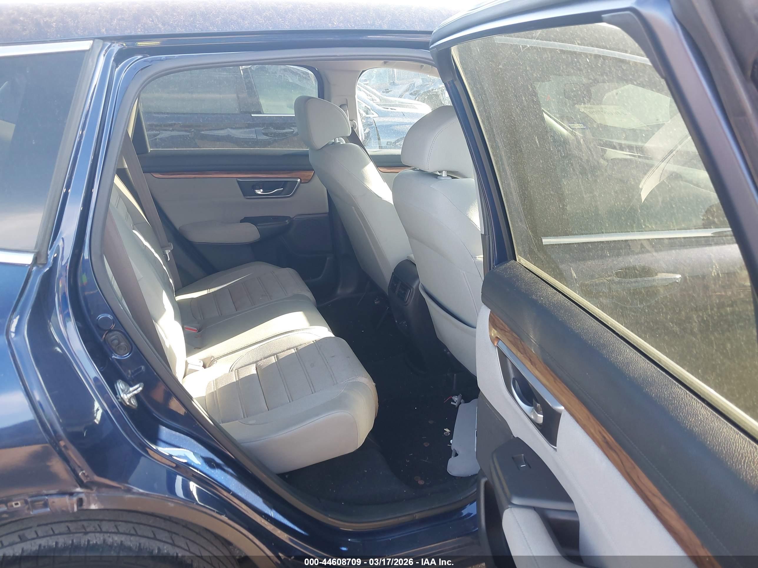 HONDA CR-V image 8