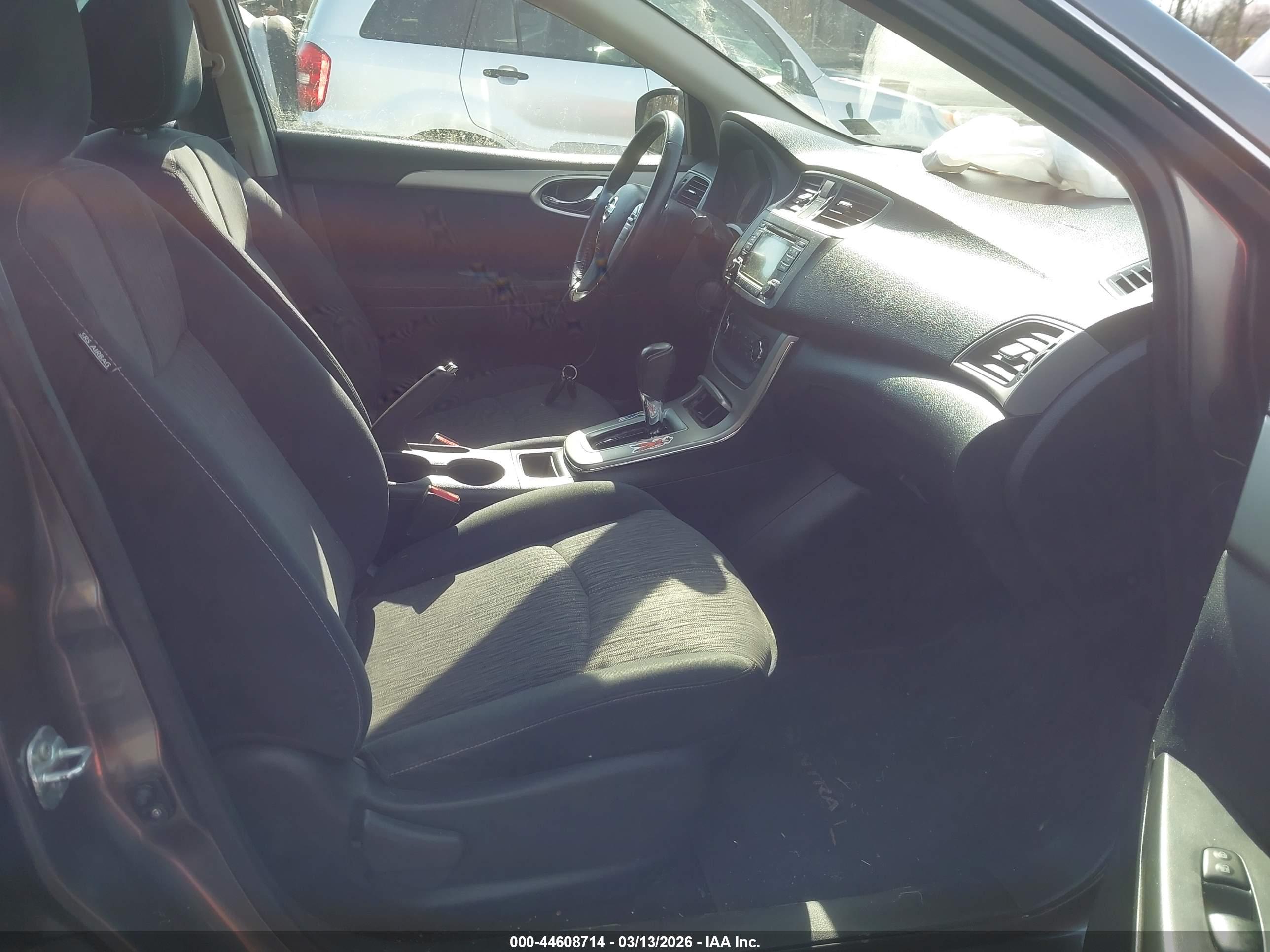 NISSAN SENTRA image 5