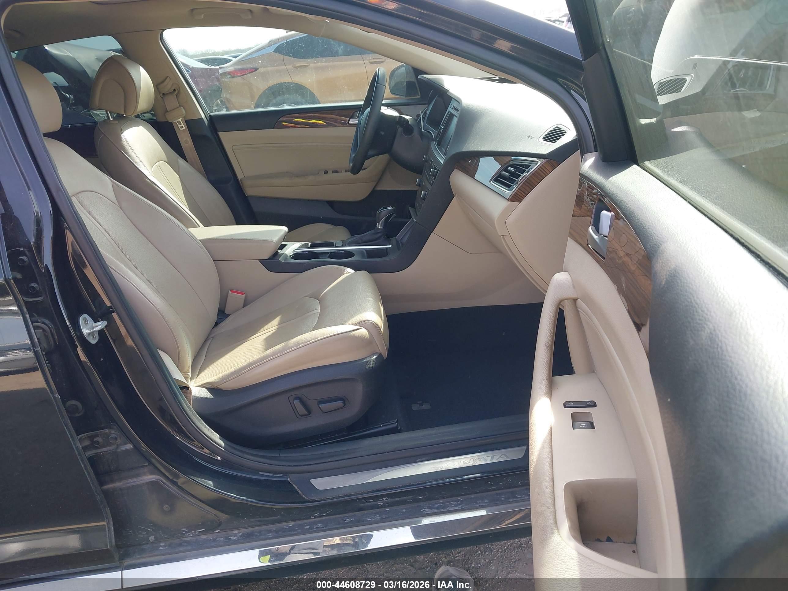 HYUNDAI SONATA image 5