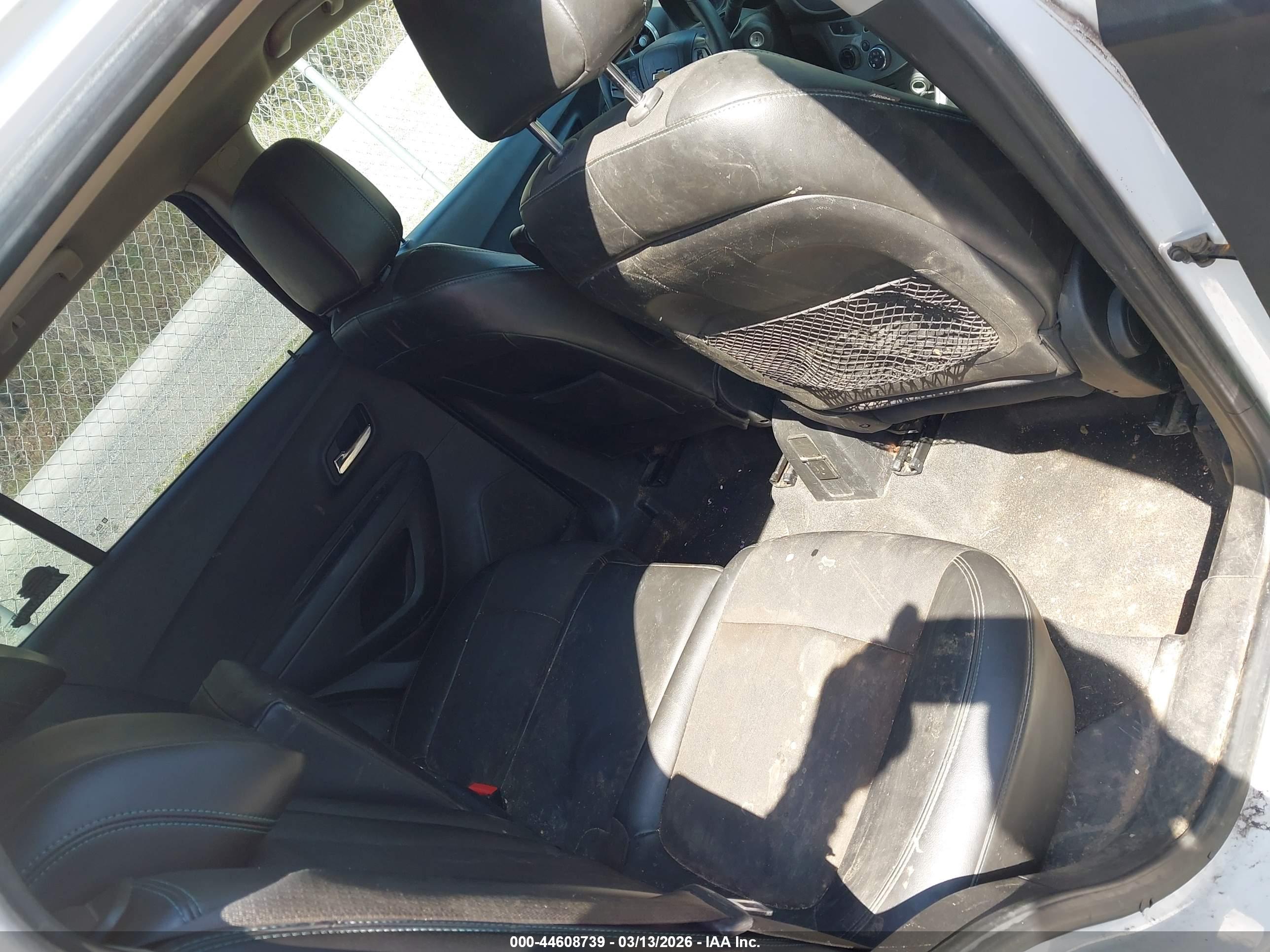 CHEVROLET TRAX image 8