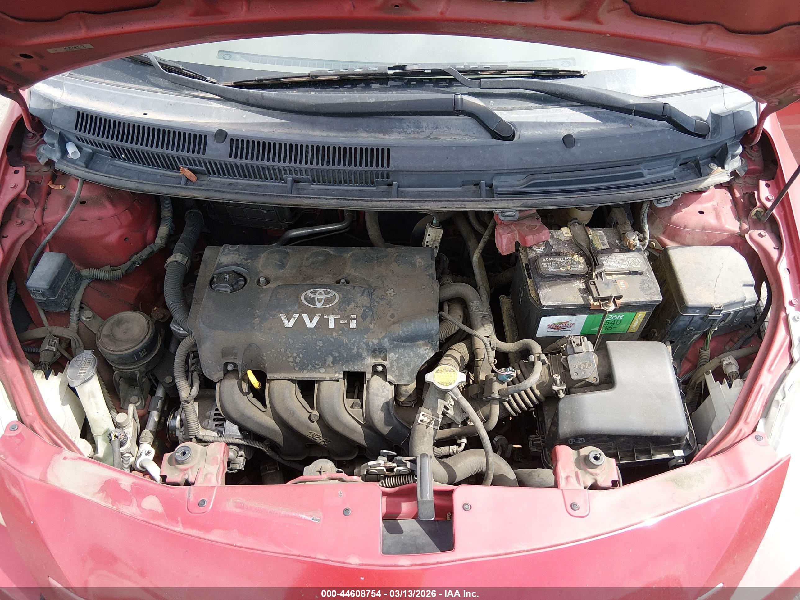 TOYOTA YARIS image 10