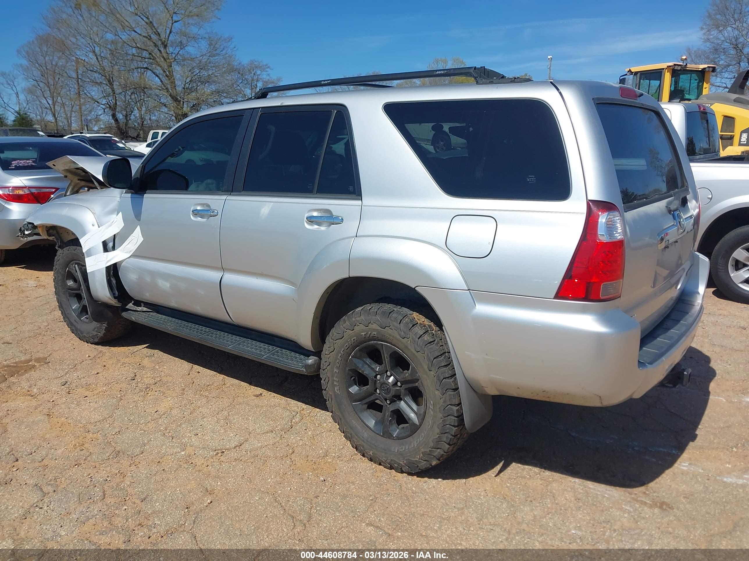 TOYOTA 4RUNNER image 3