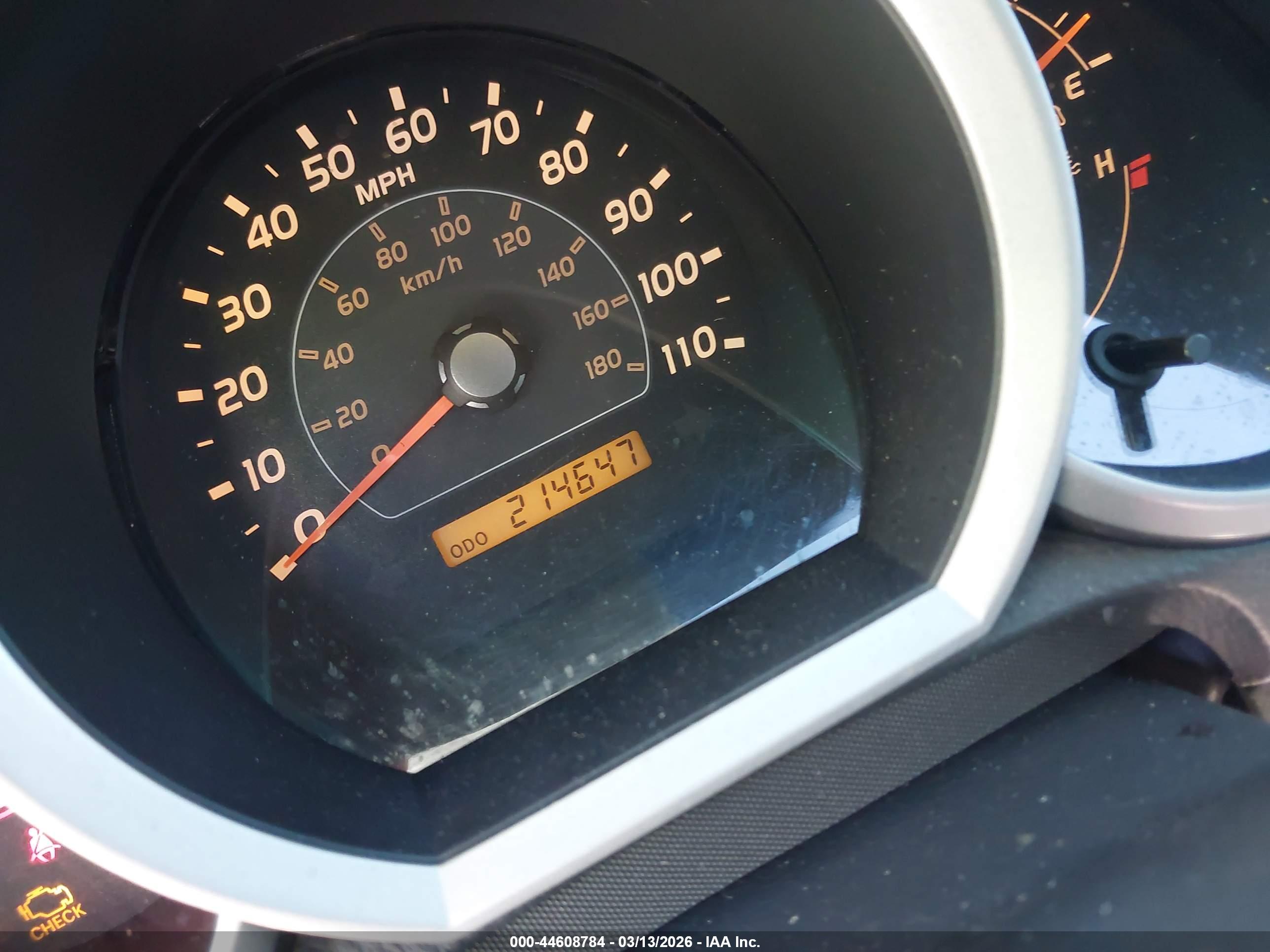 TOYOTA 4RUNNER image 7