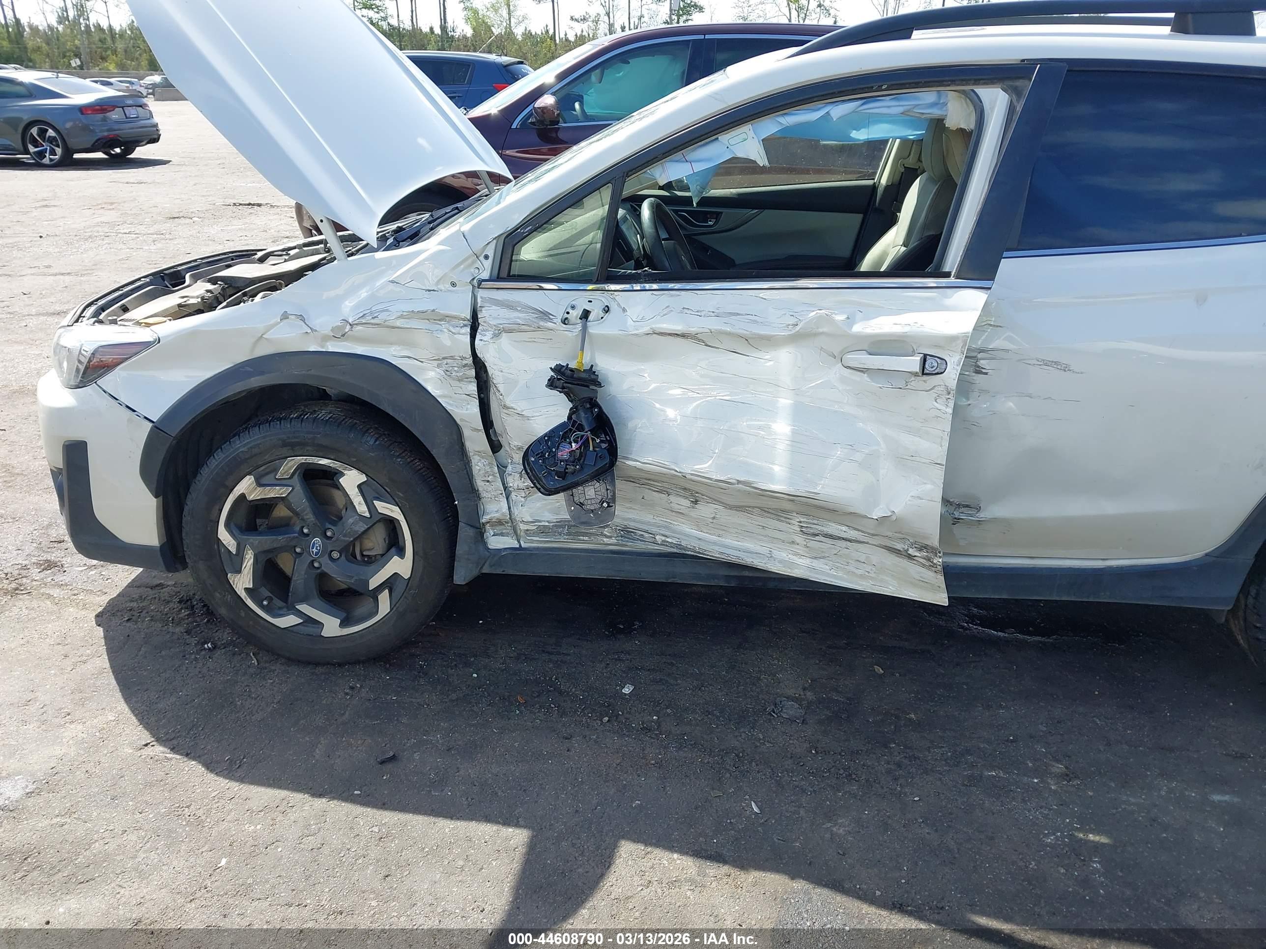 SUBARU CROSSTREK image 6
