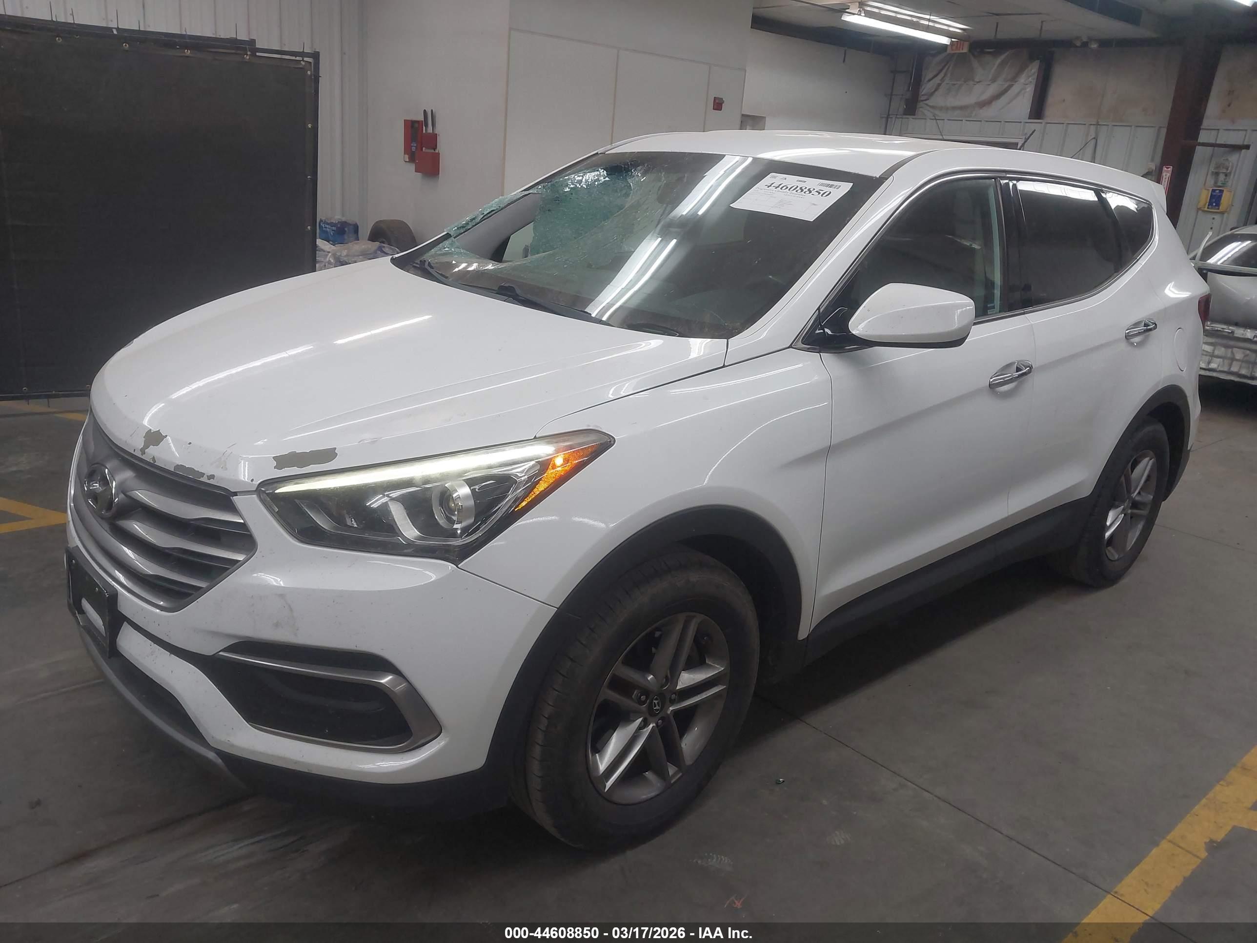 HYUNDAI SANTA image 2