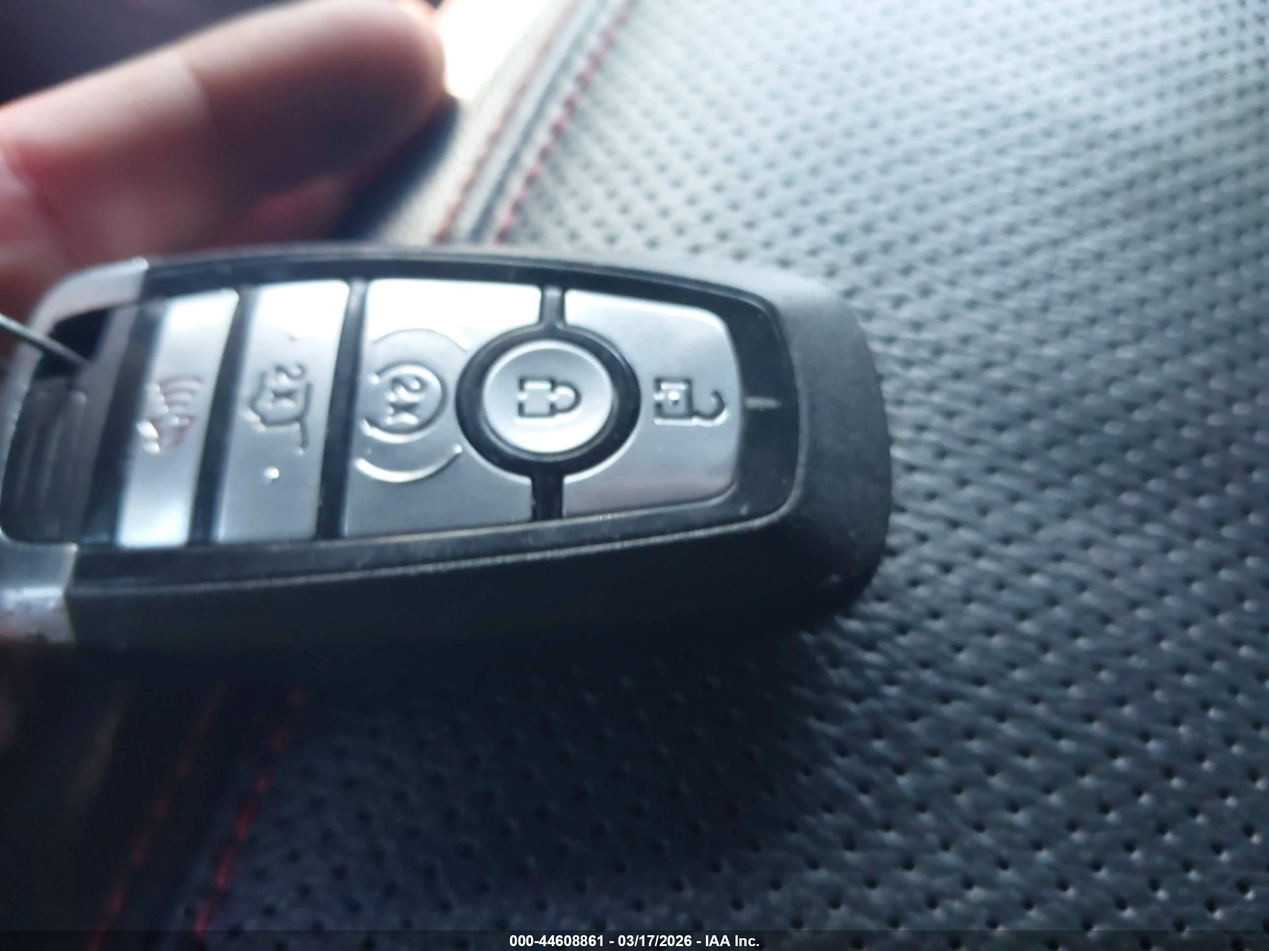 FORD EXPEDITION image 11