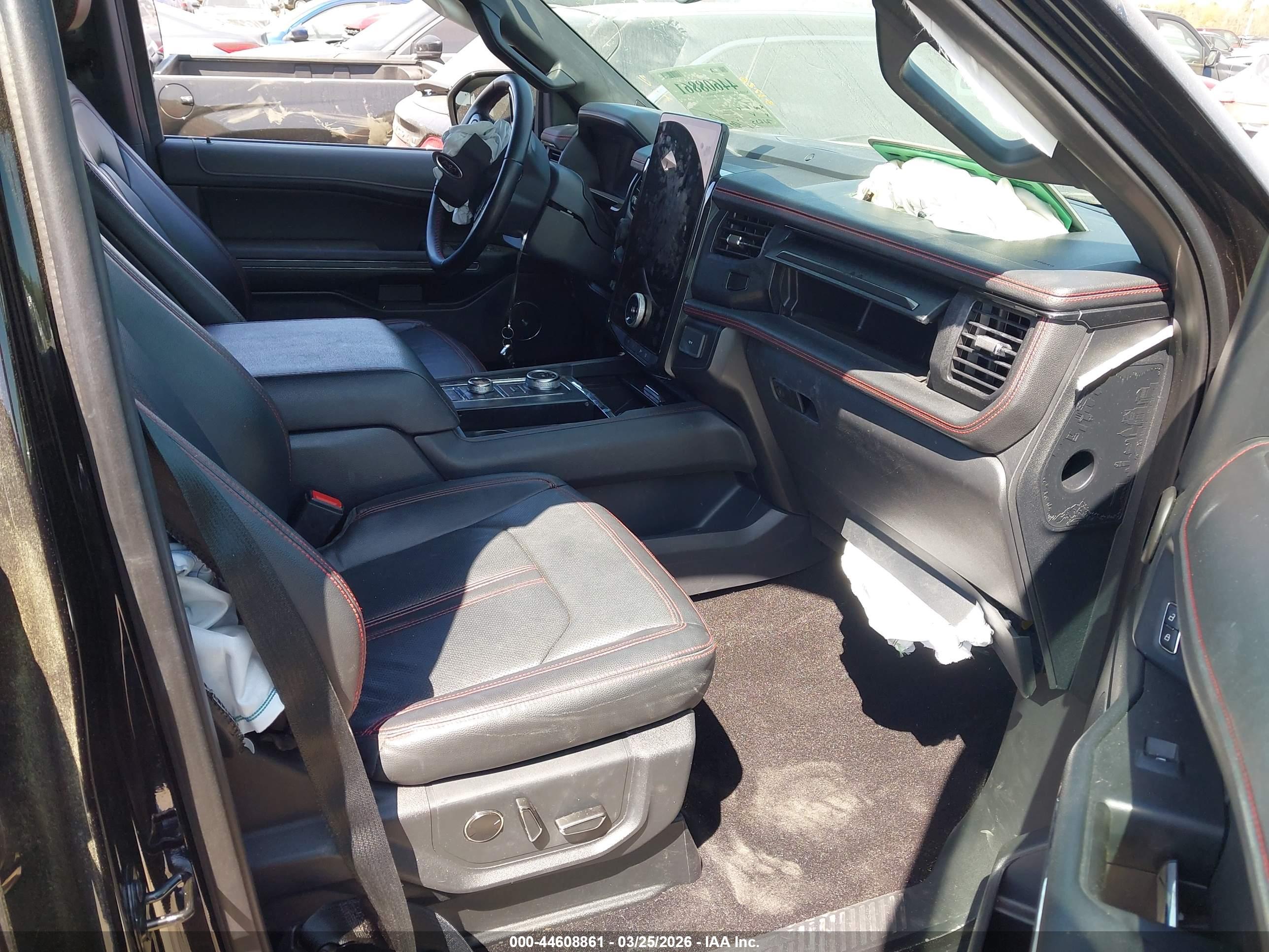 FORD EXPEDITION image 5