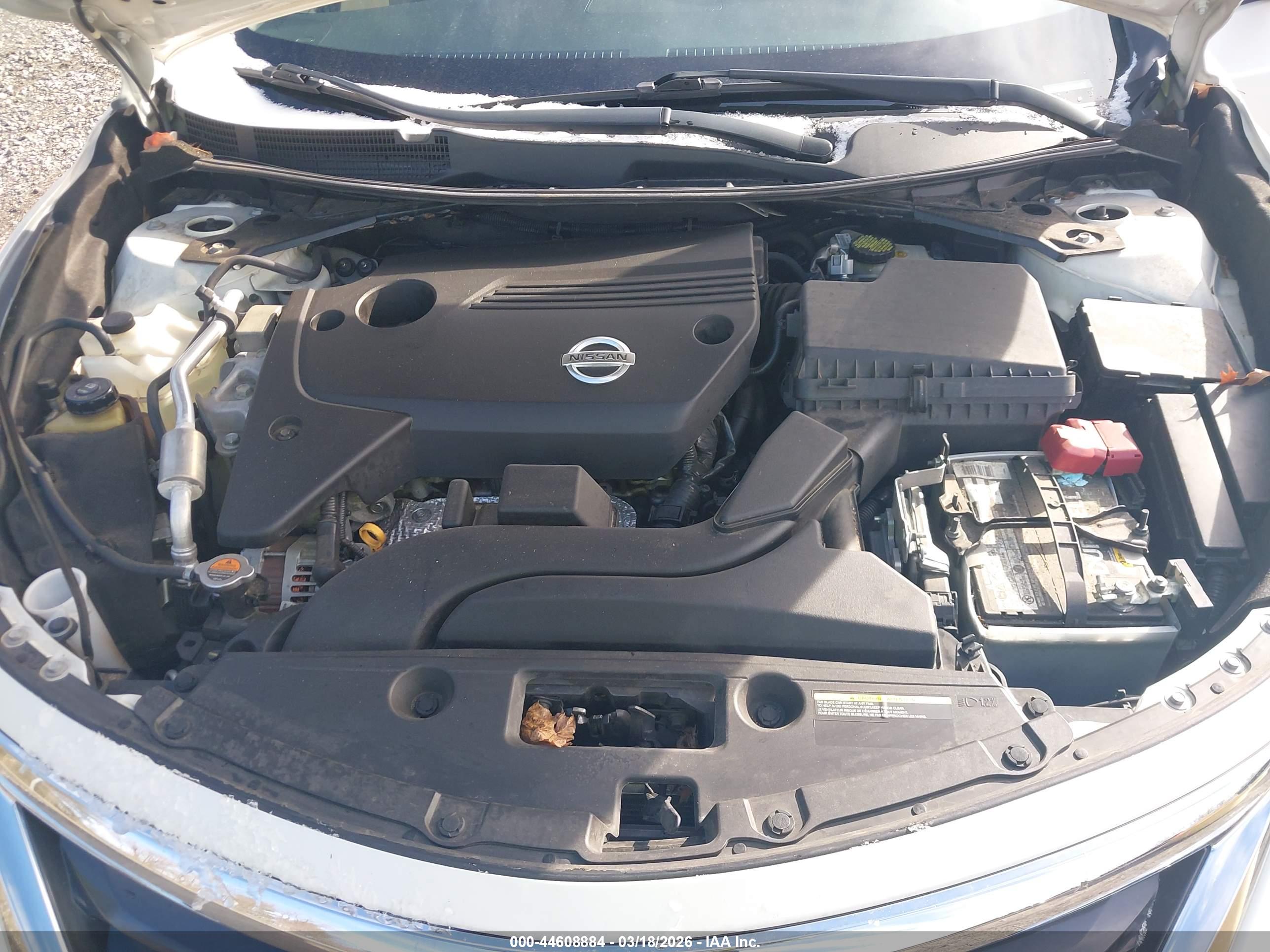 NISSAN ALTIMA image 10