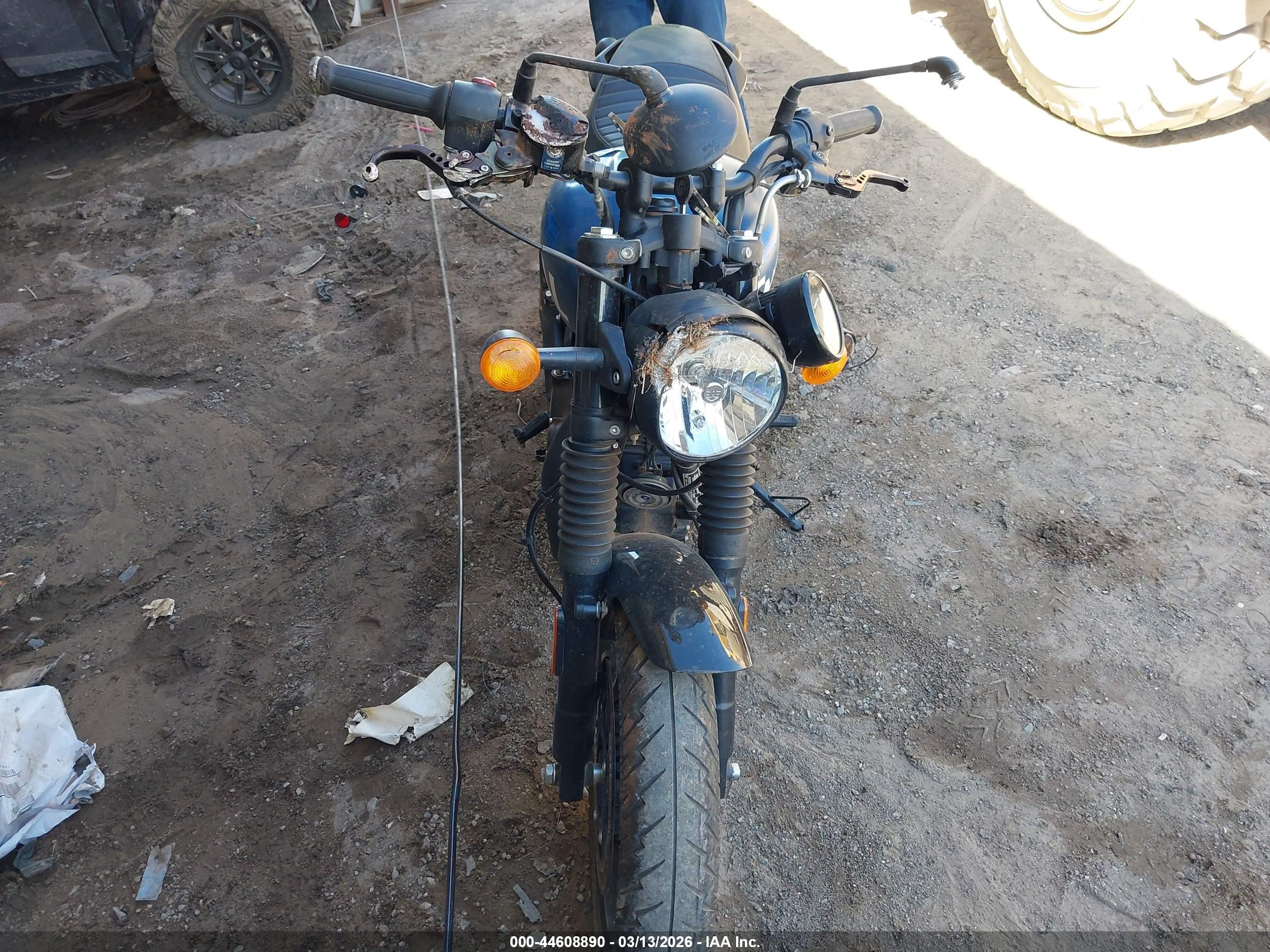 ROYAL ENFIELD image 5