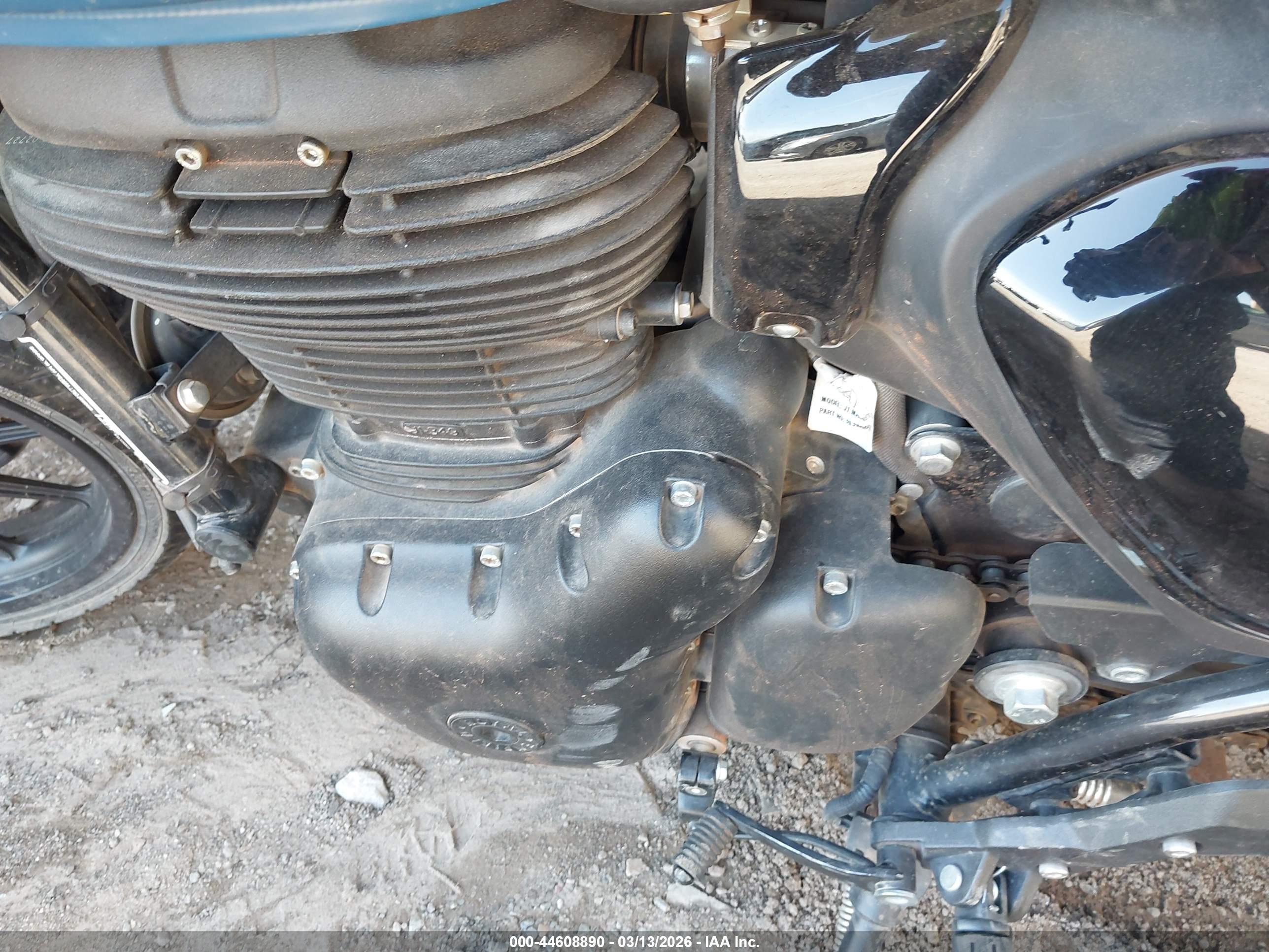 ROYAL ENFIELD image 9