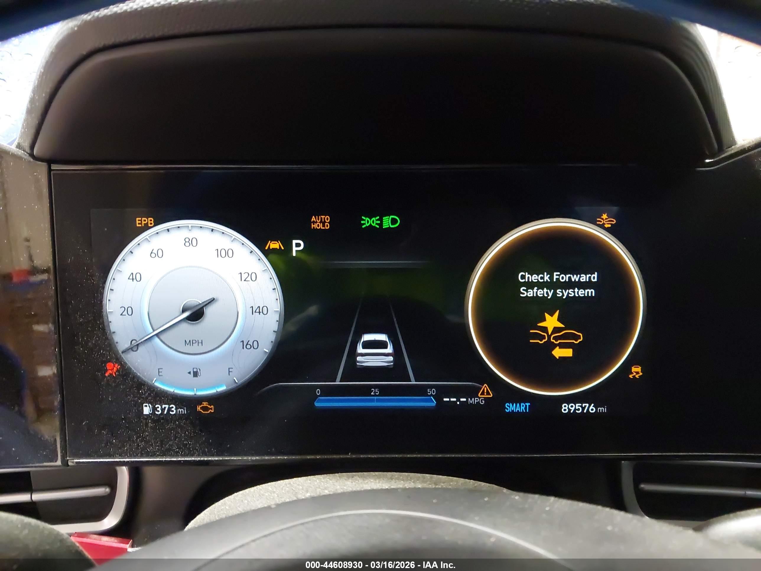 HYUNDAI ELANTRA image 7
