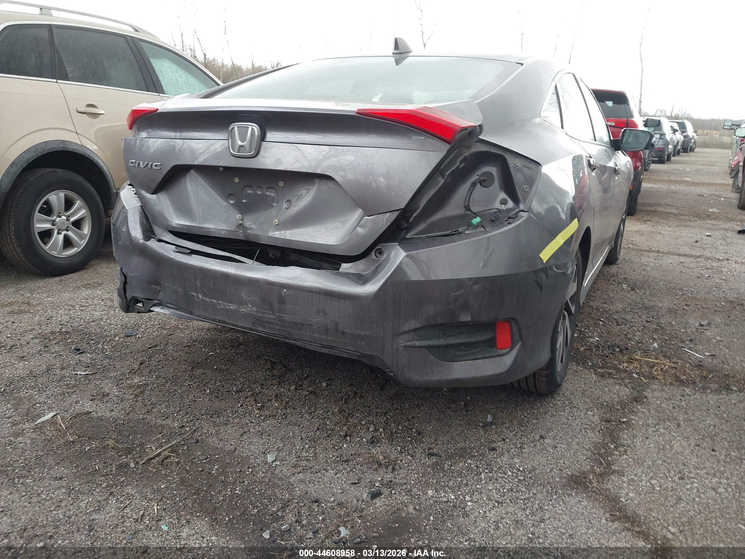 HONDA CIVIC image 4