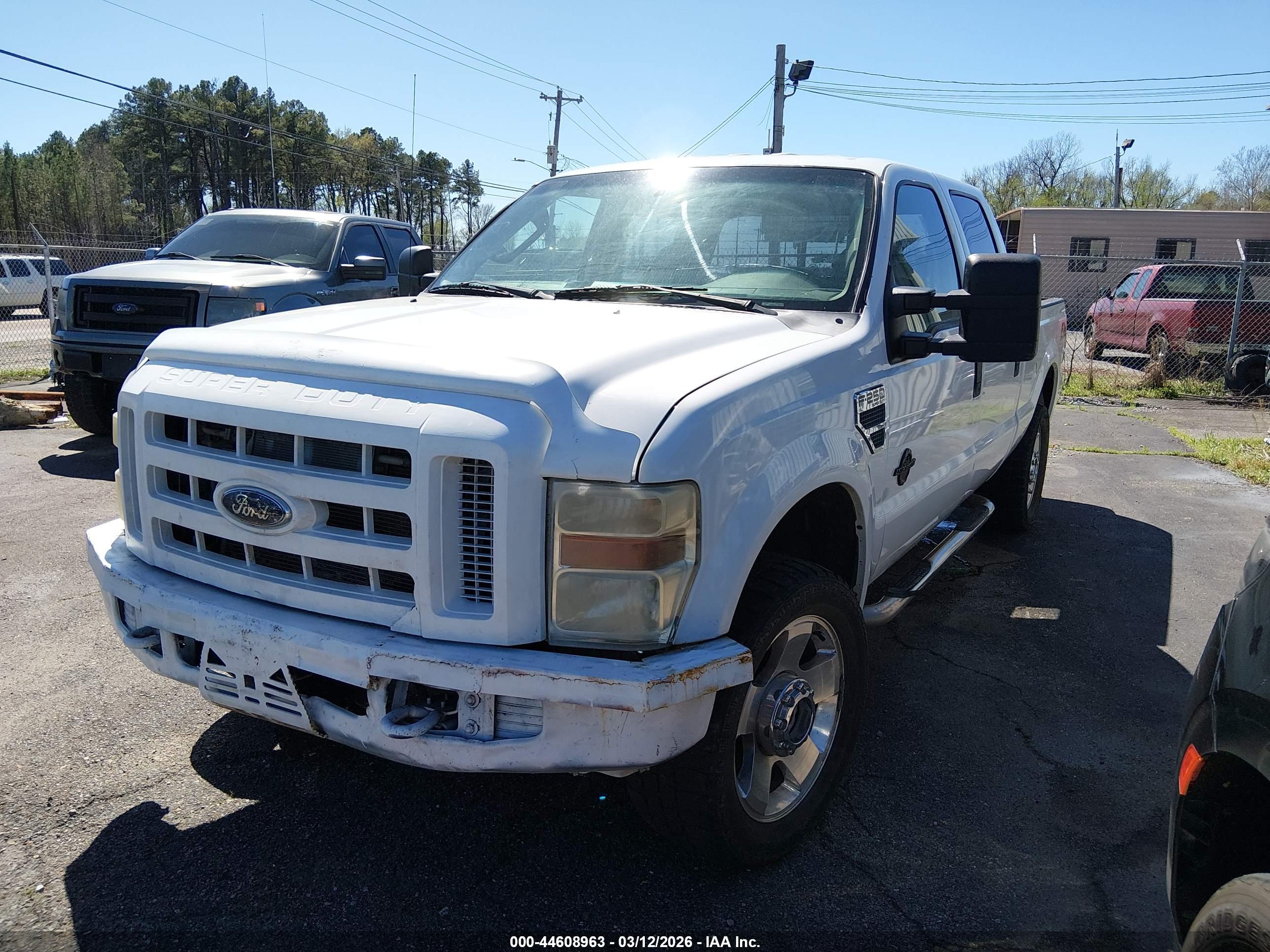 FORD F-250 image 2