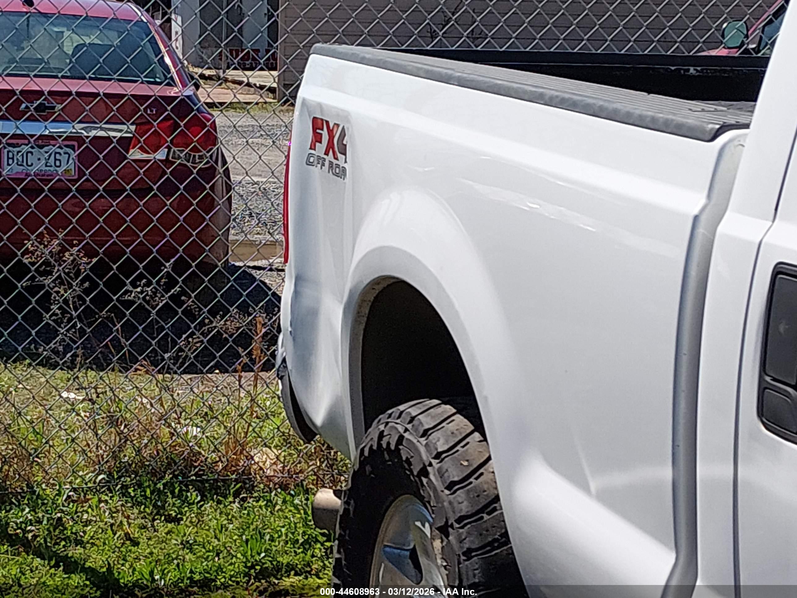 FORD F-250 image 6