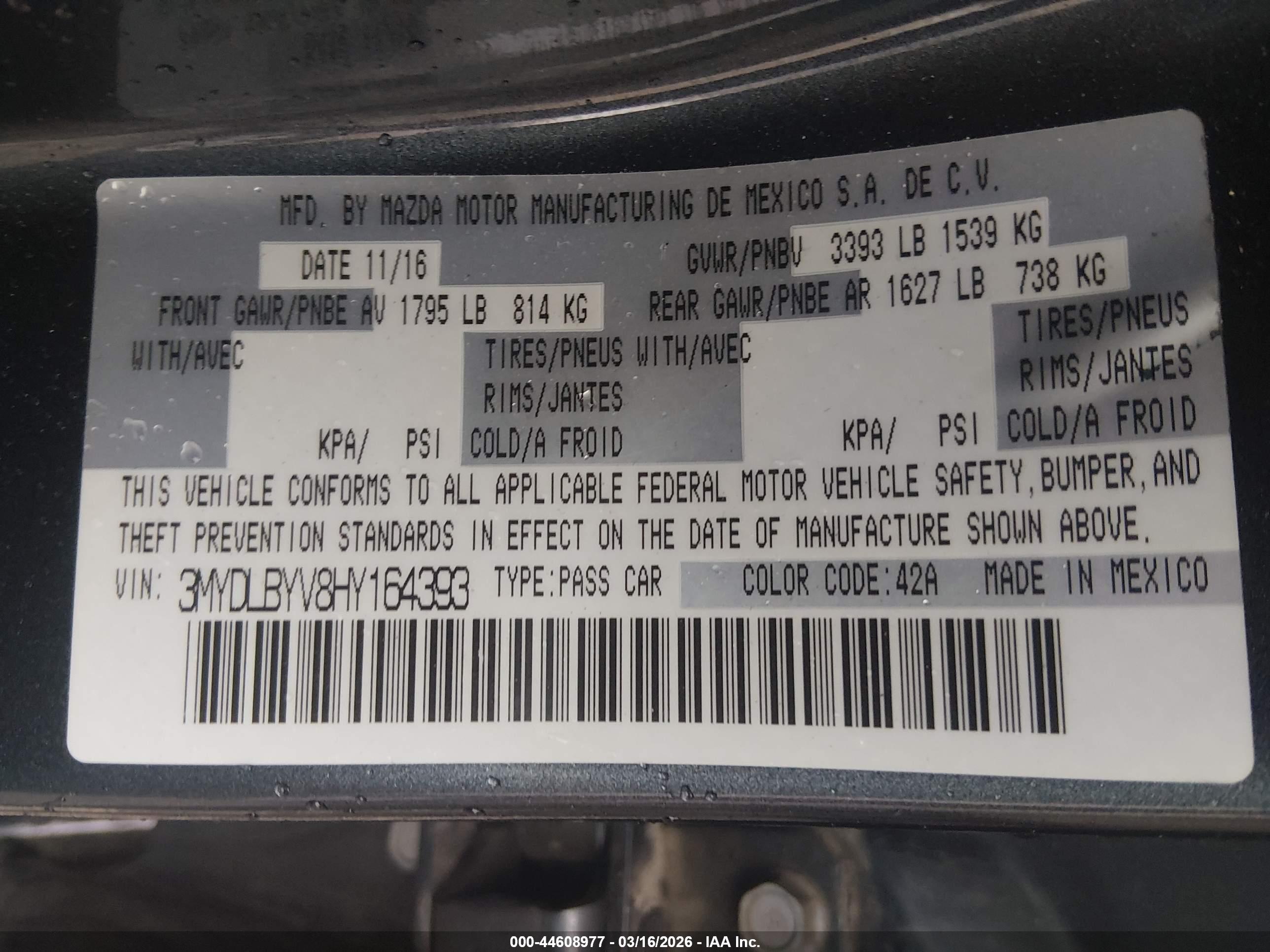 TOYOTA YARIS image 9