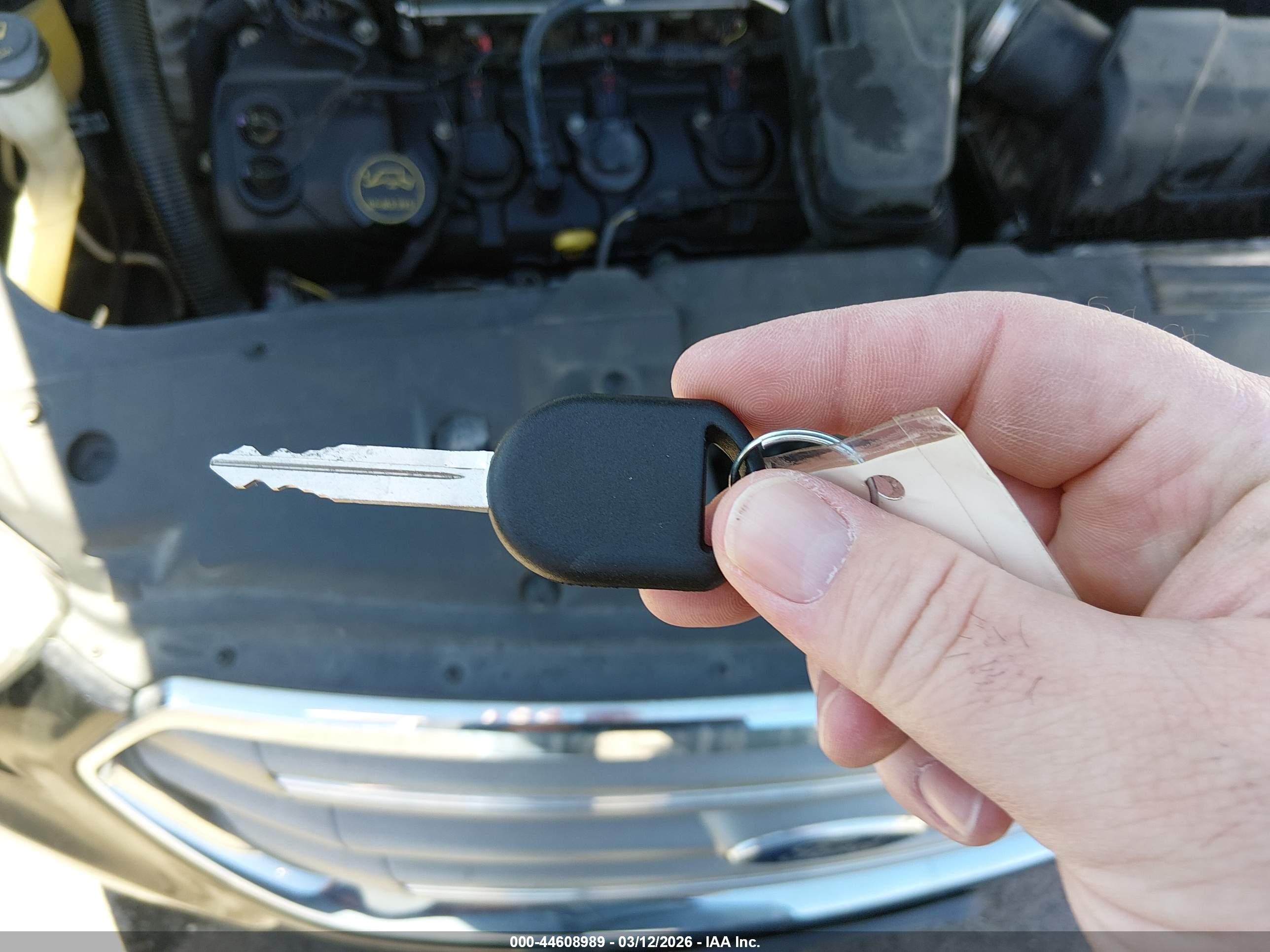 FORD TAURUS image 11