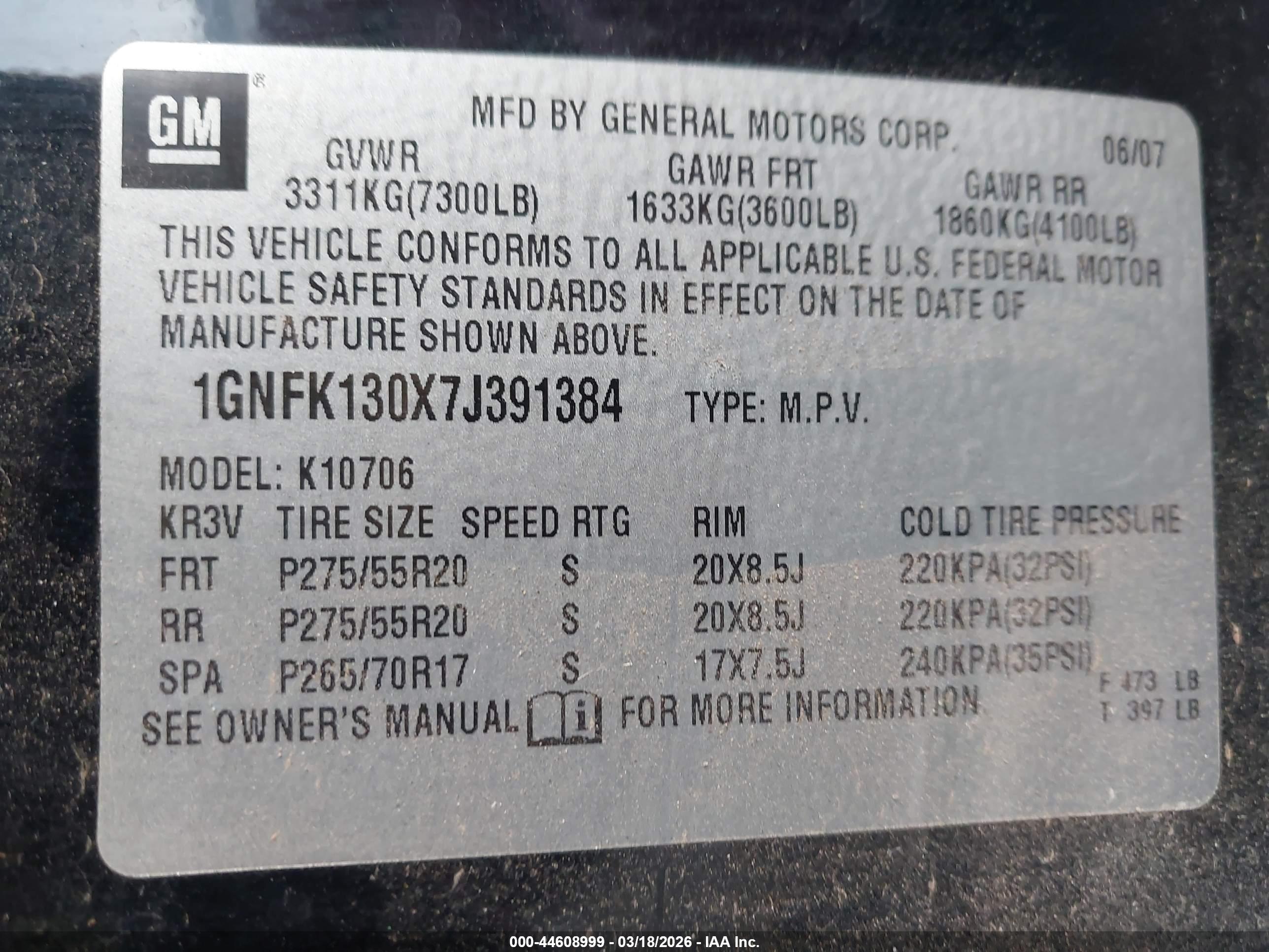 CHEVROLET TAHOE image 9