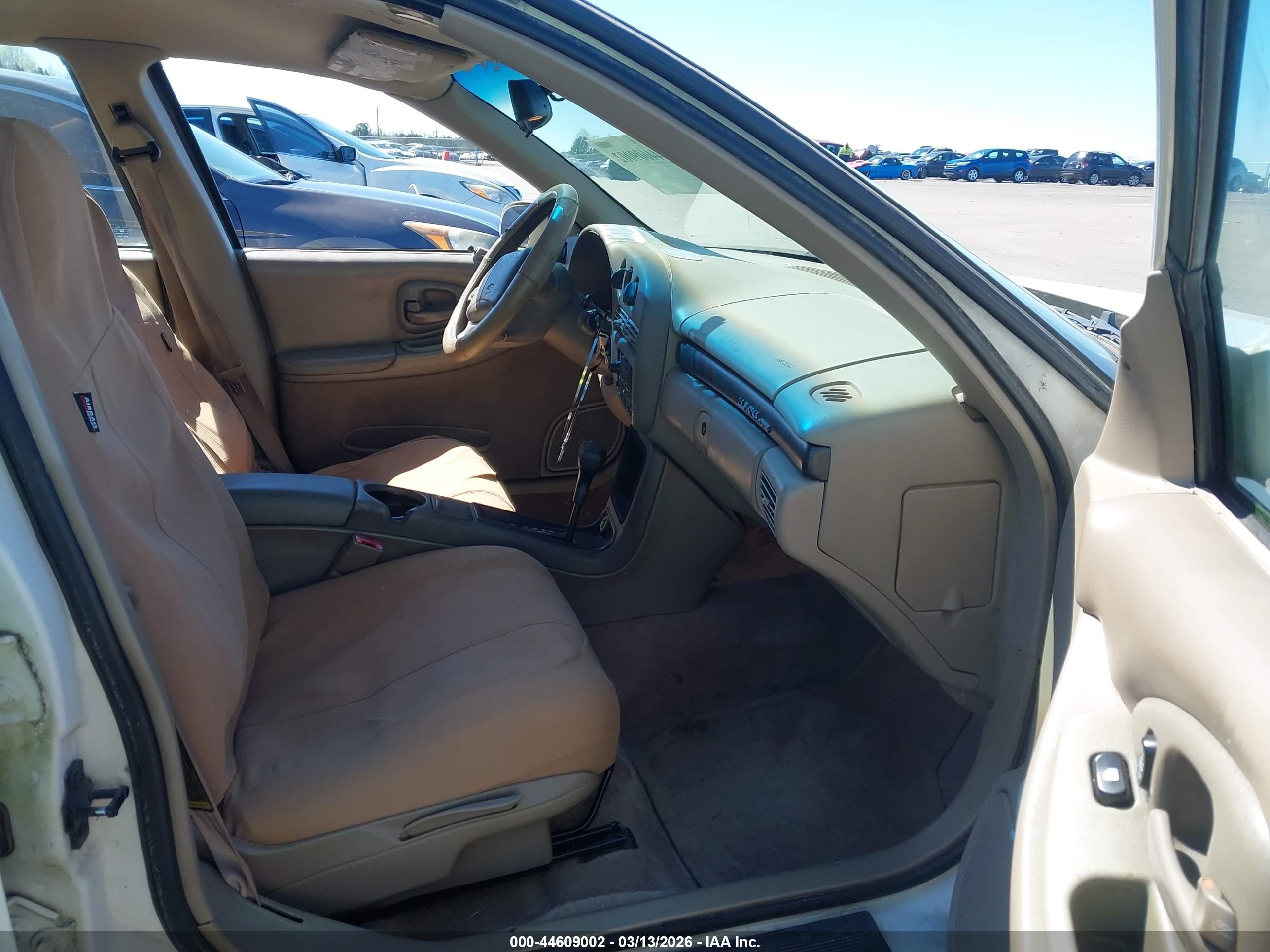 CHEVROLET LUMINA image 5