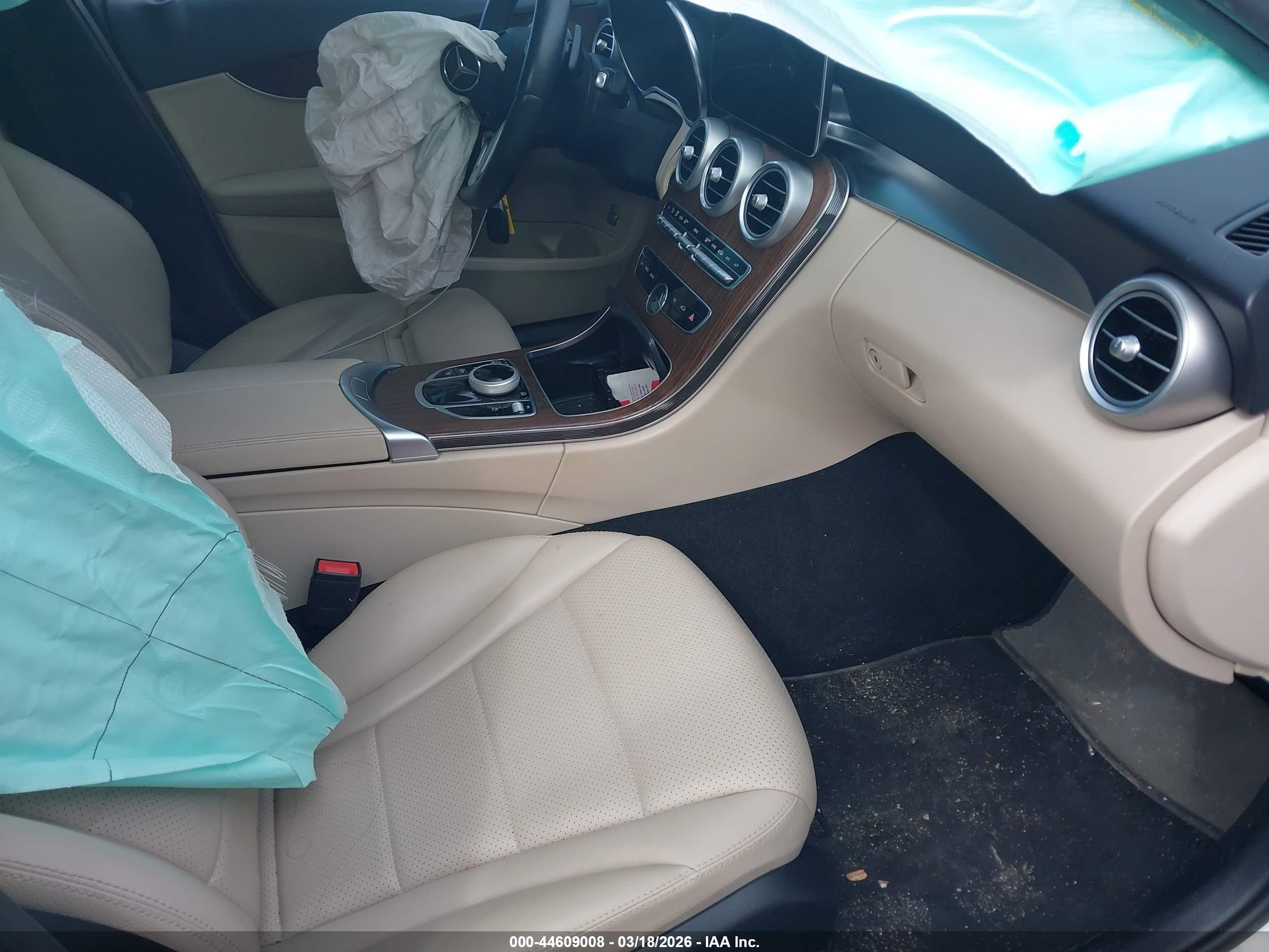 MERCEDES-BENZ C image 5