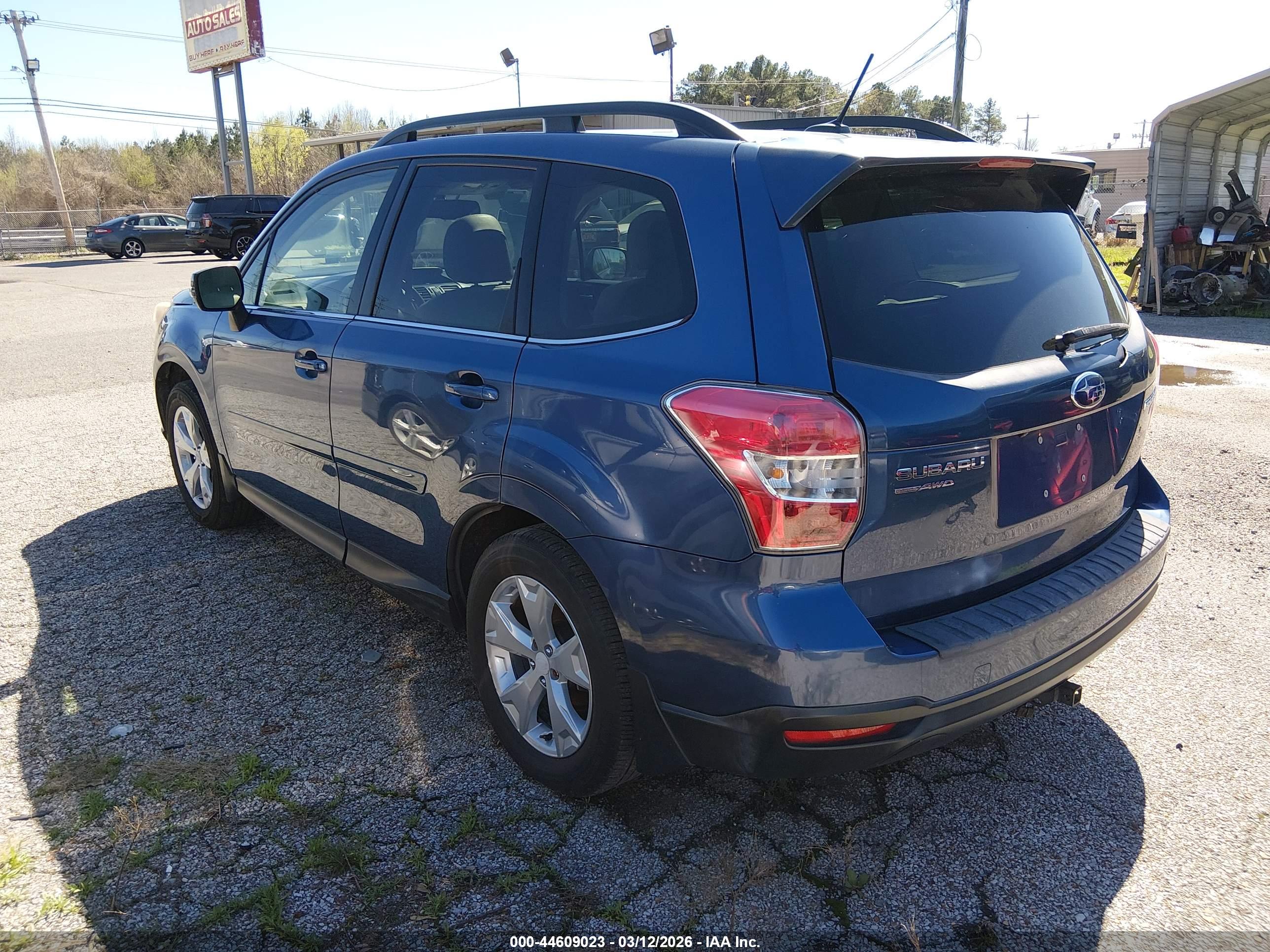 SUBARU FORESTER image 3