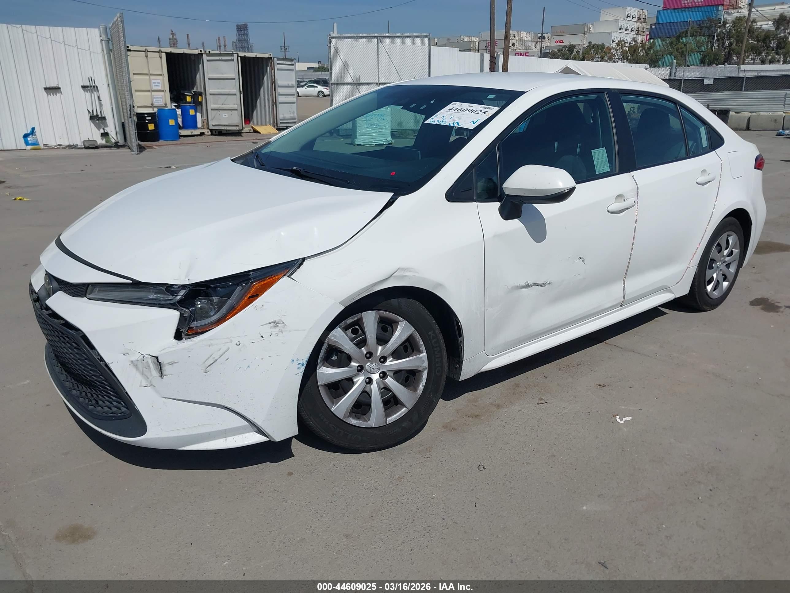 TOYOTA COROLLA image 2