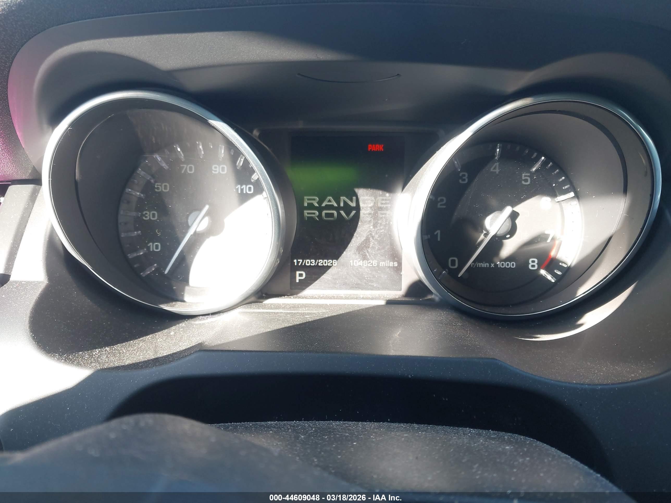 LAND ROVER image 7