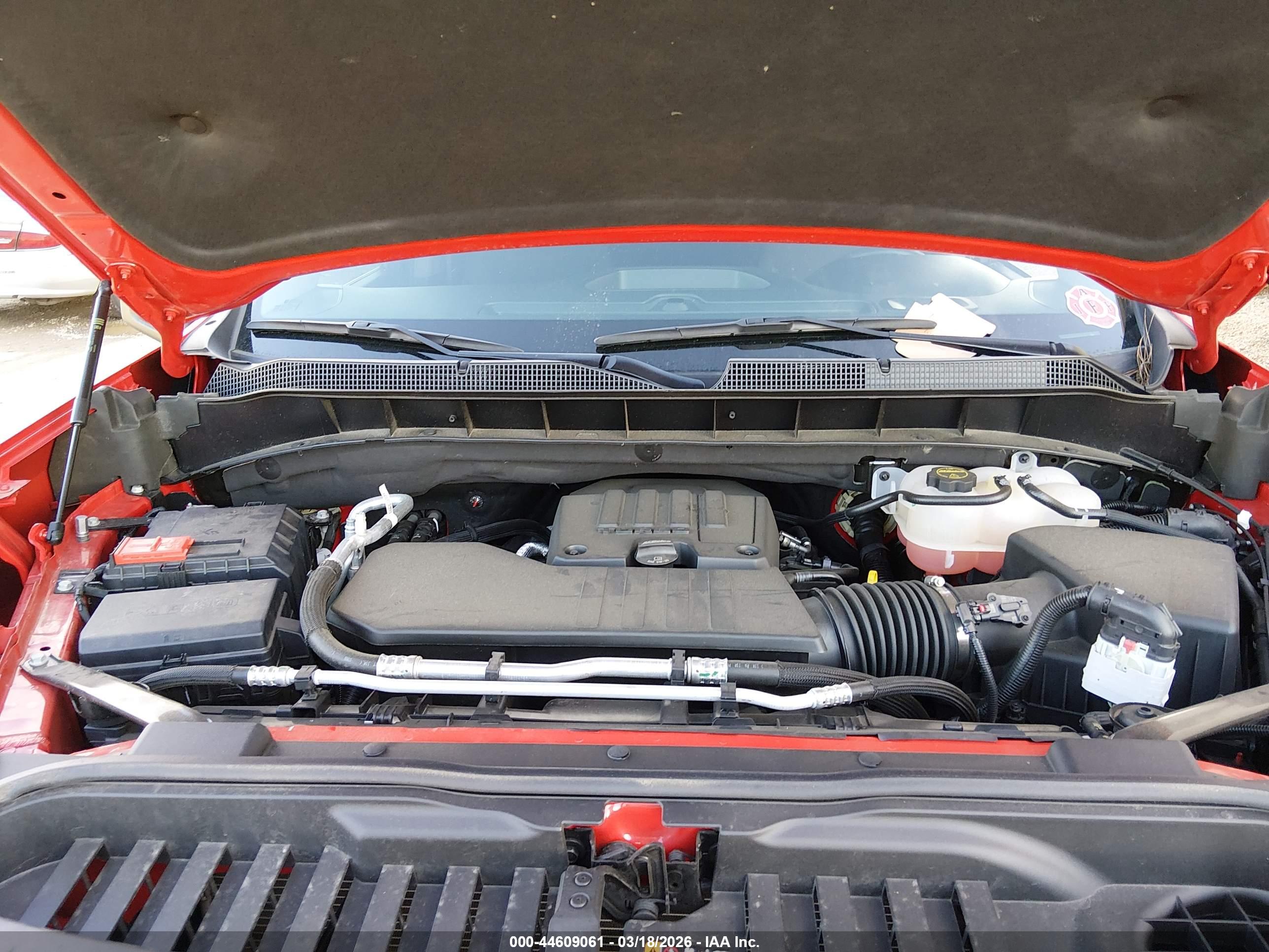 CHEVROLET SILVERADO image 10