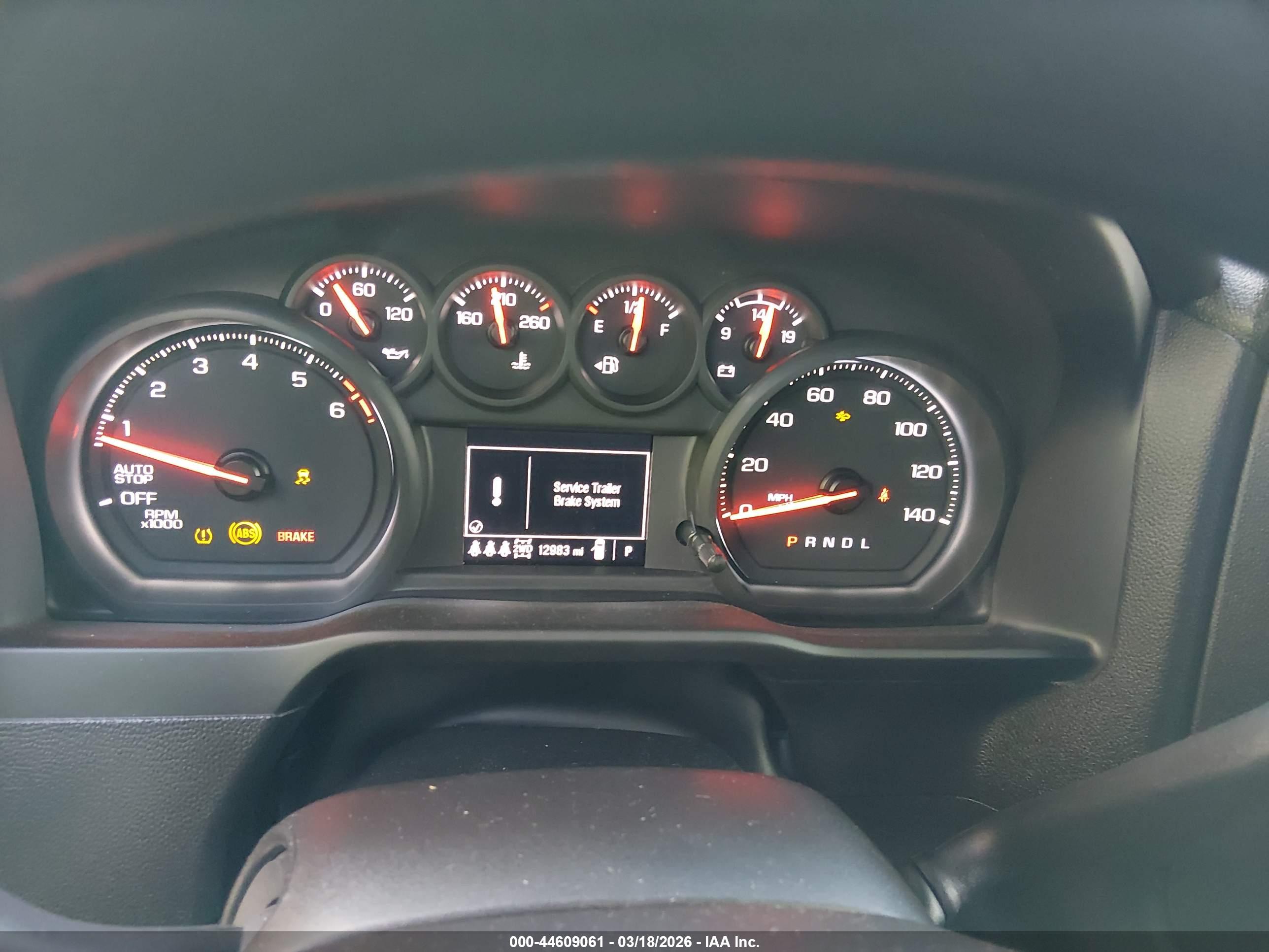 CHEVROLET SILVERADO image 7