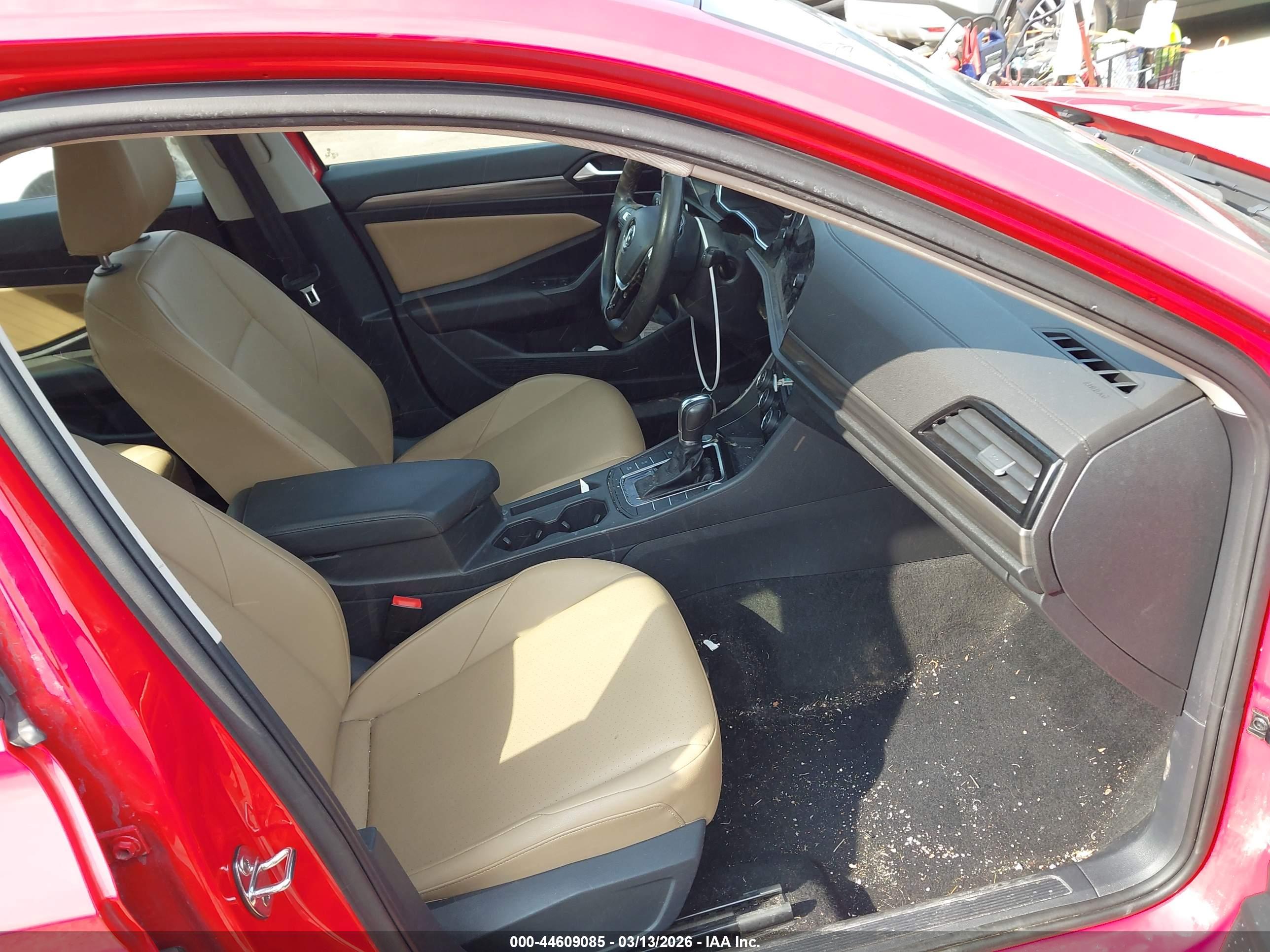 VOLKSWAGEN JETTA image 5