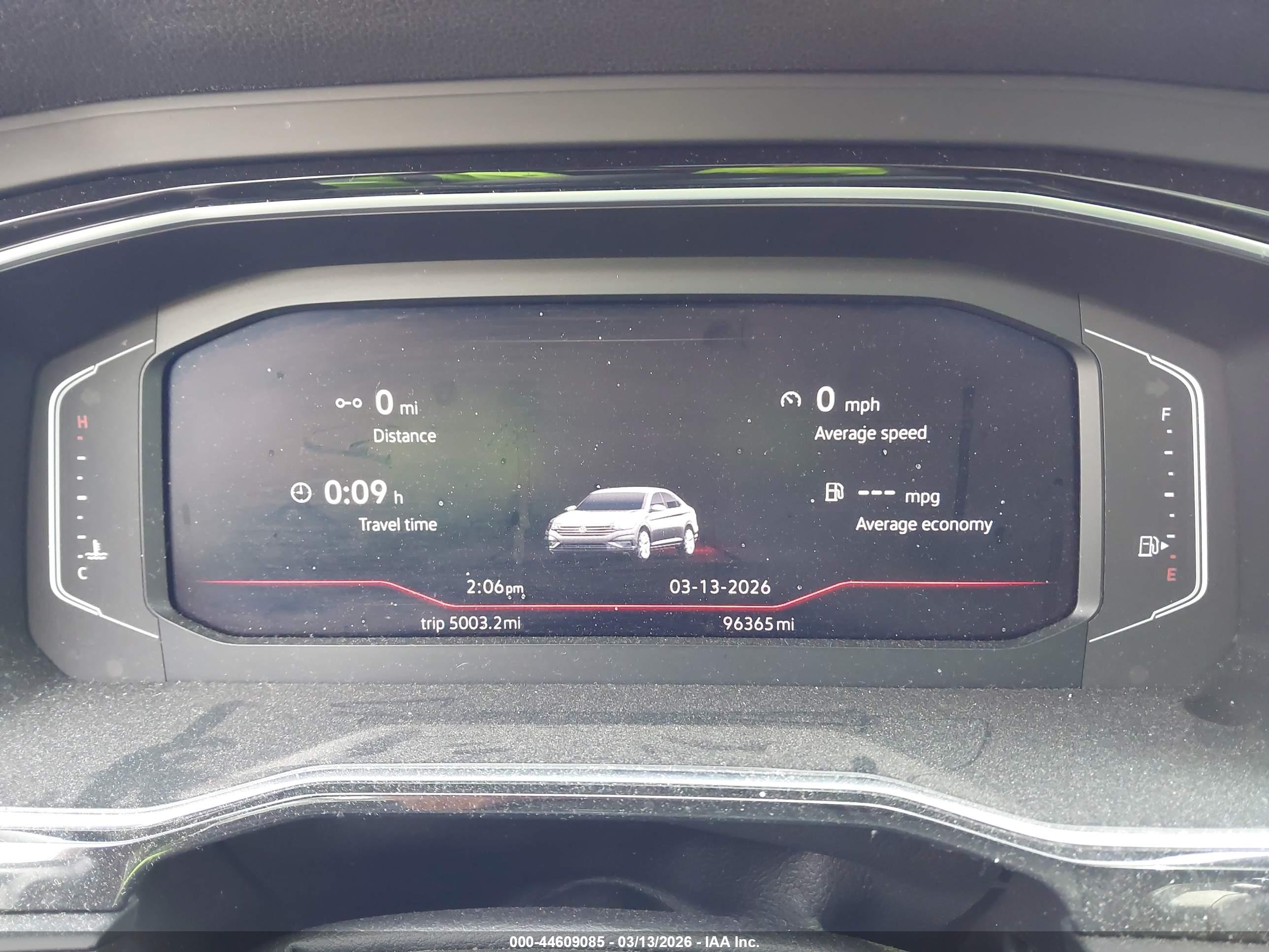 VOLKSWAGEN JETTA image 7