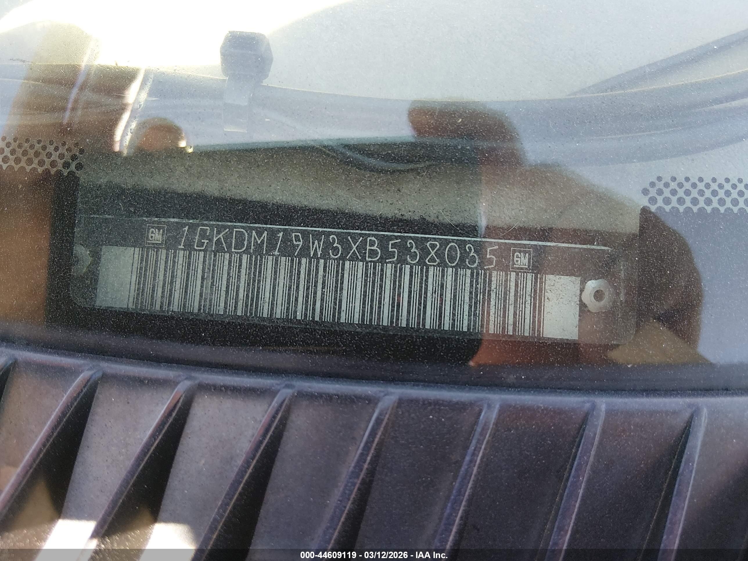 GMC SAFARI image 9
