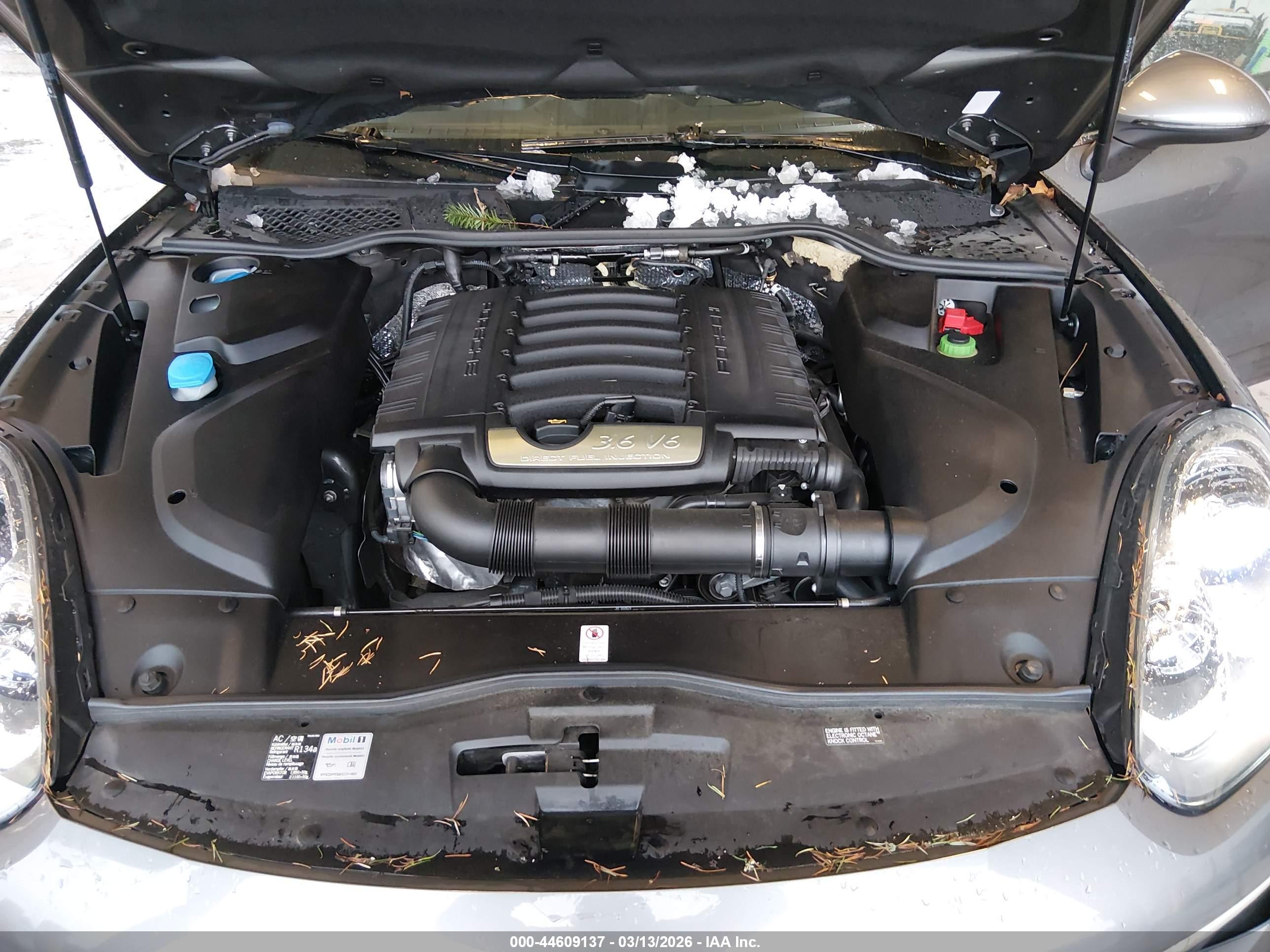 PORSCHE CAYENNE image 10
