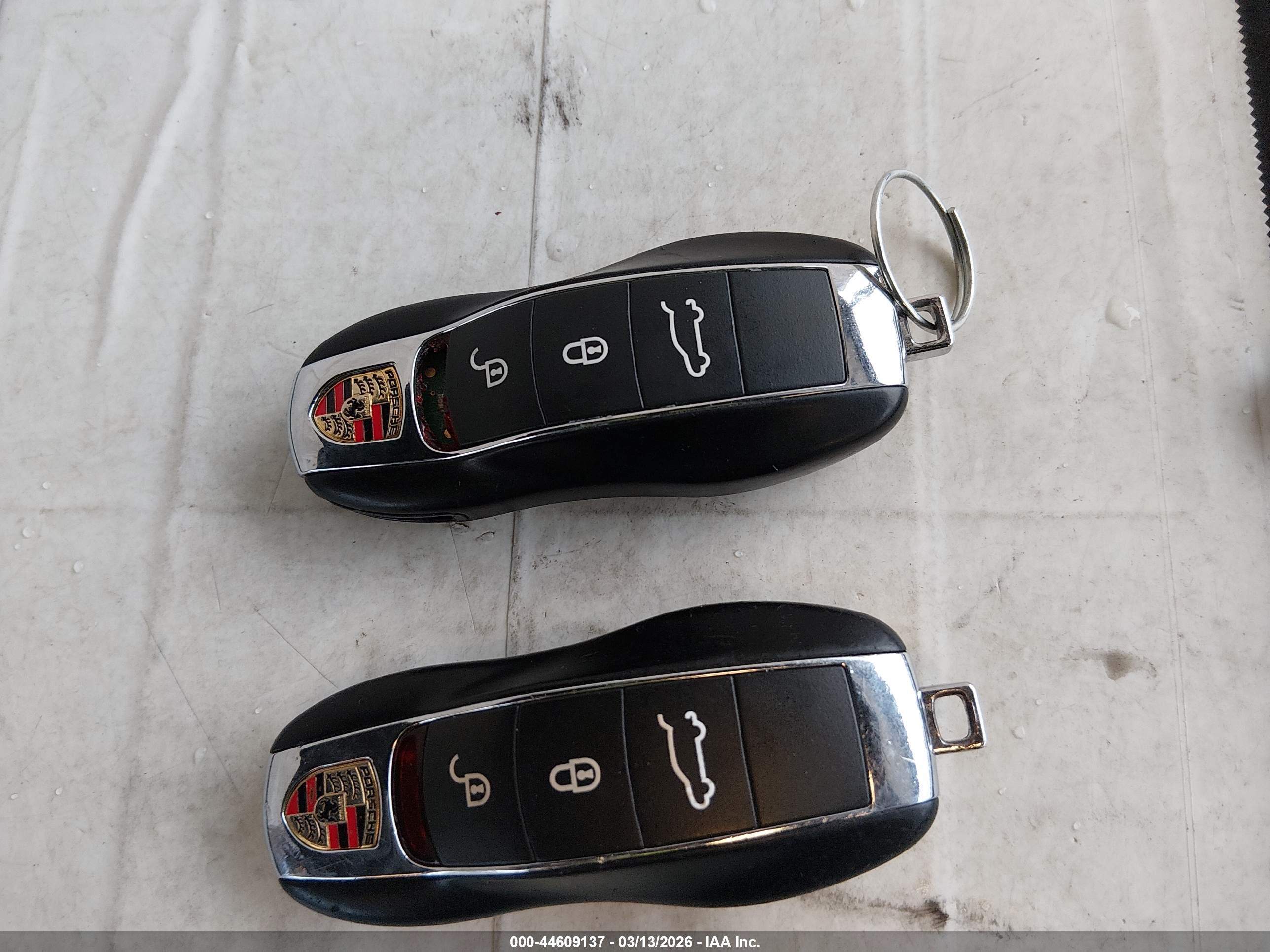 PORSCHE CAYENNE image 11