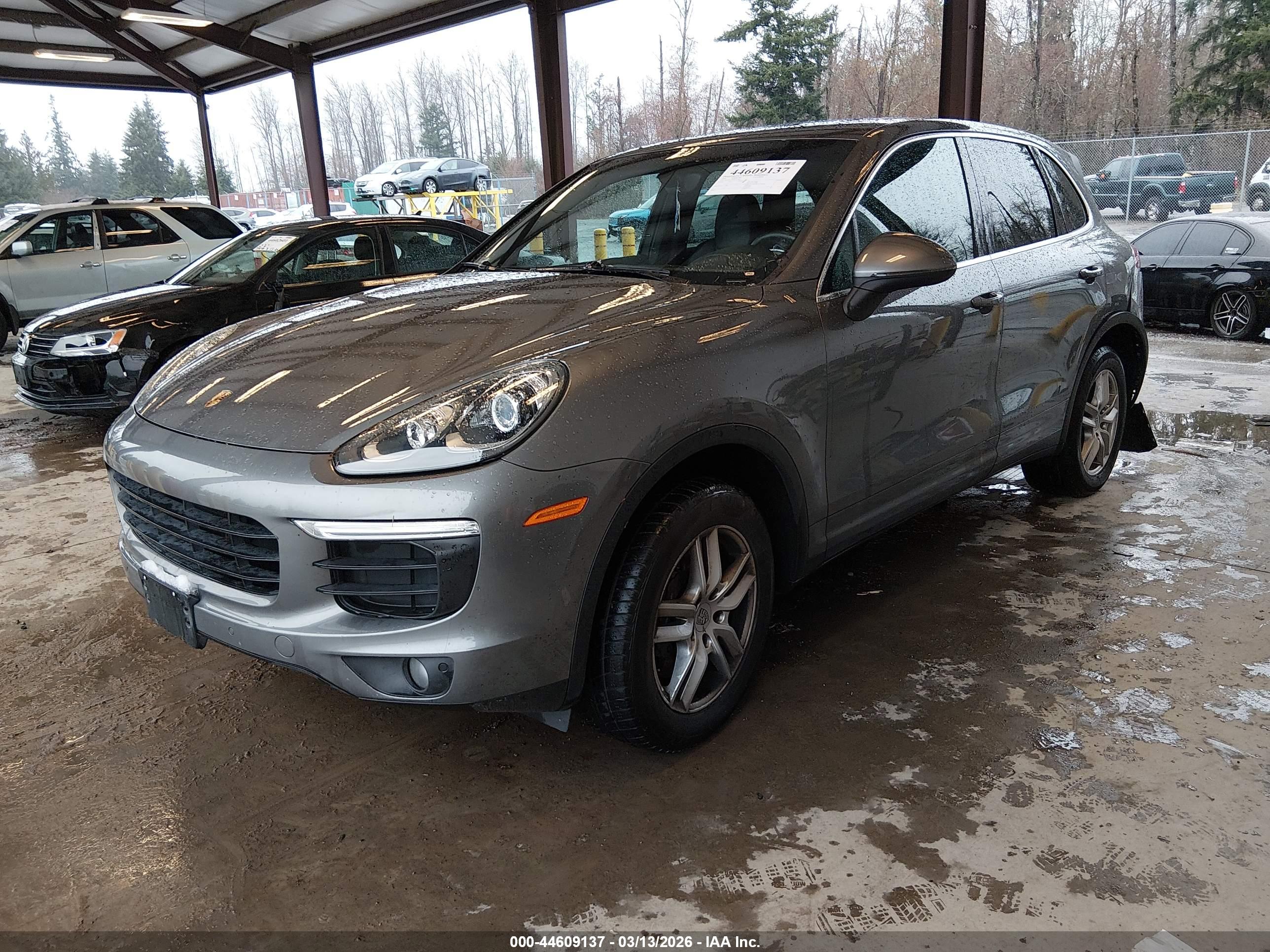 PORSCHE CAYENNE image 2