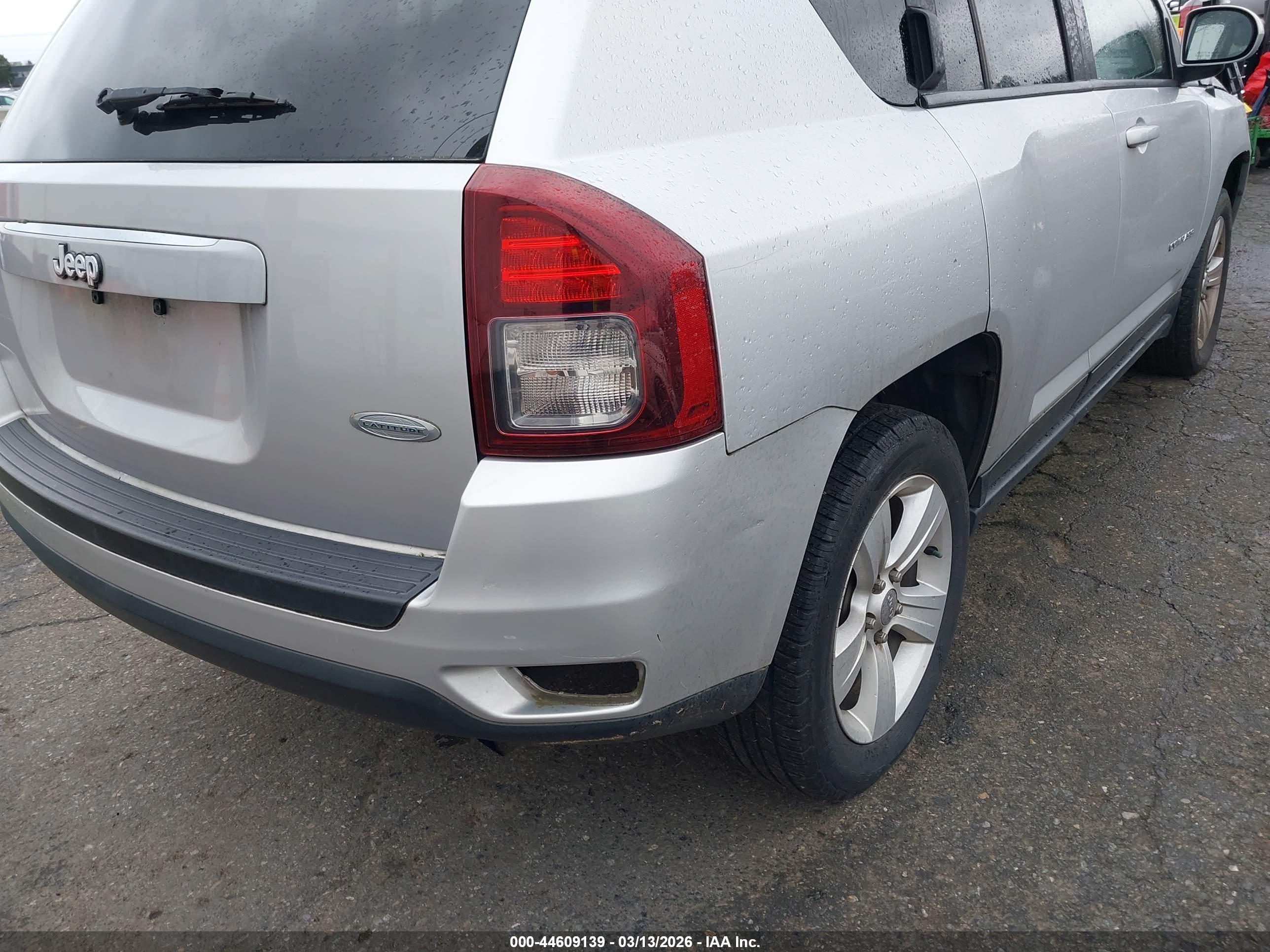 JEEP COMPASS image 6