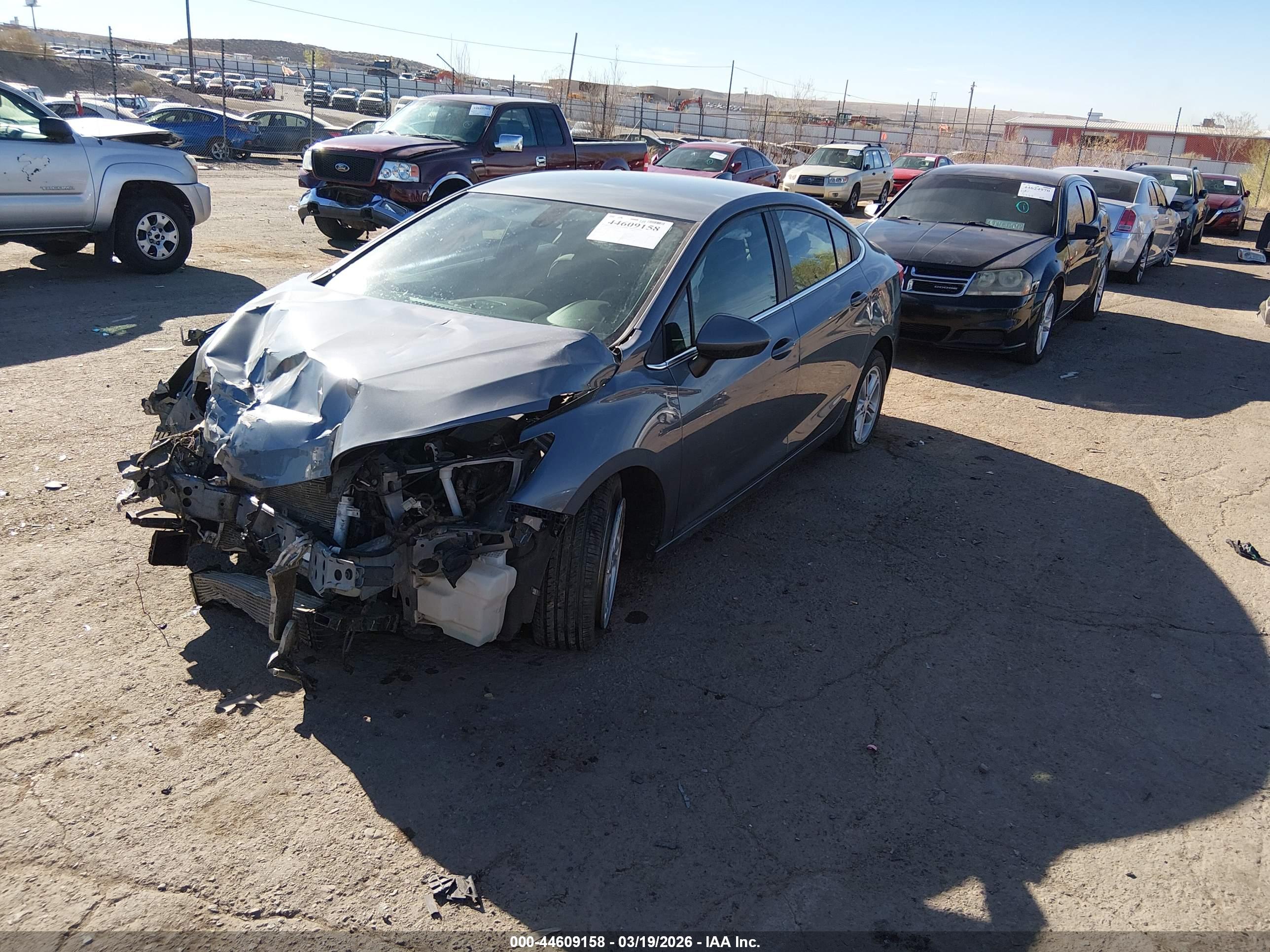 CHEVROLET CRUZE image 2
