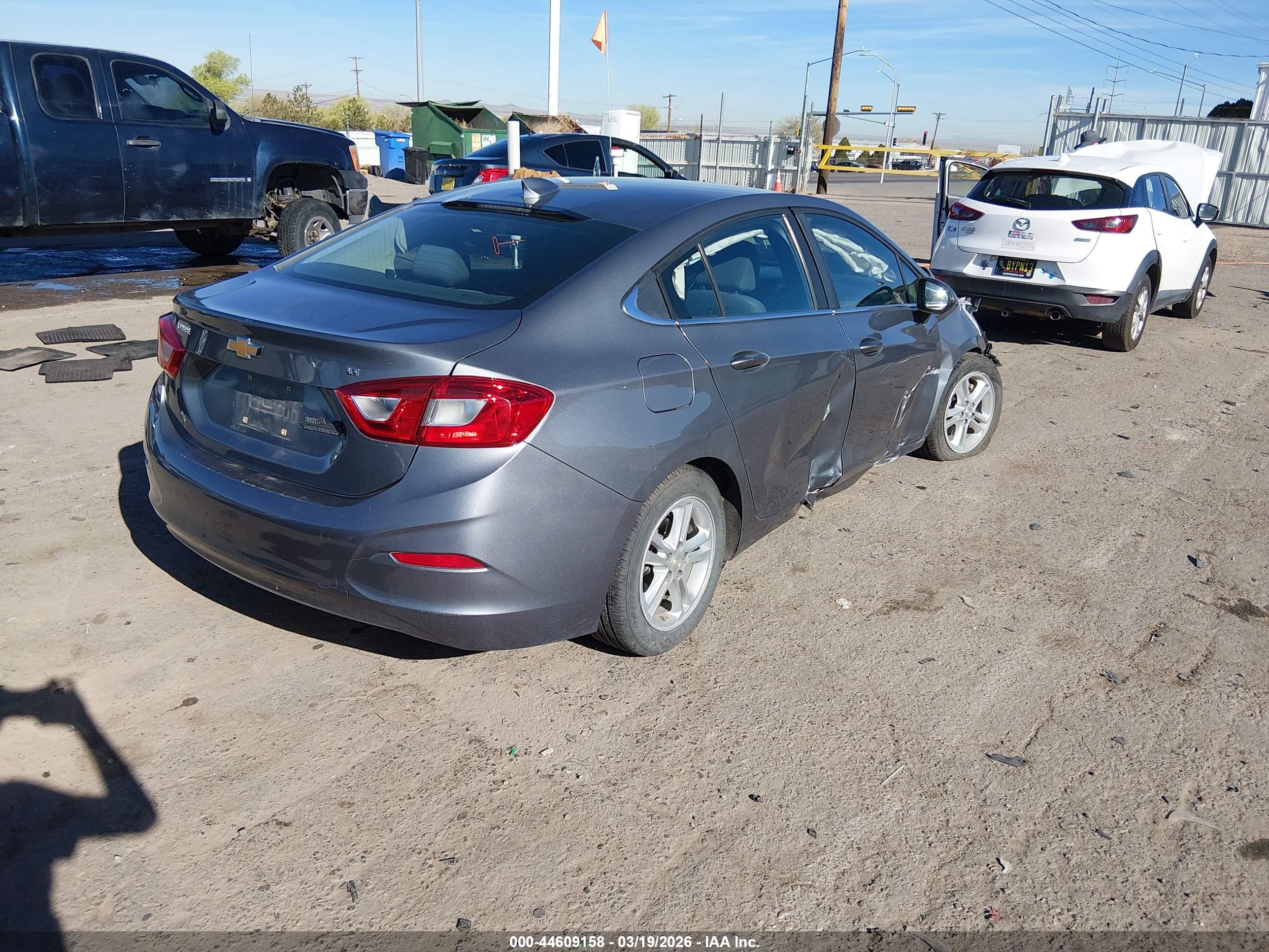 CHEVROLET CRUZE image 4
