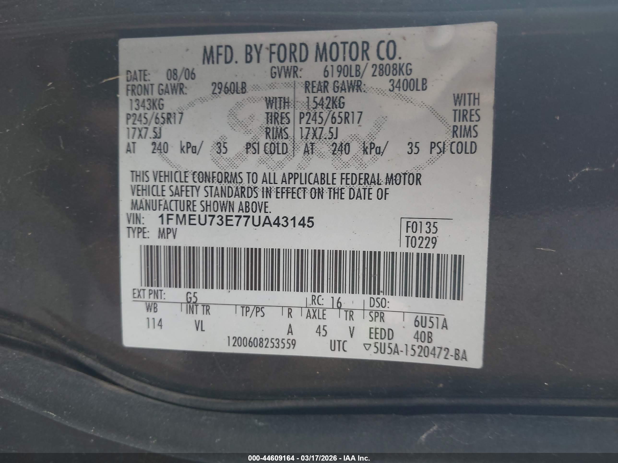 FORD EXPLORER image 9