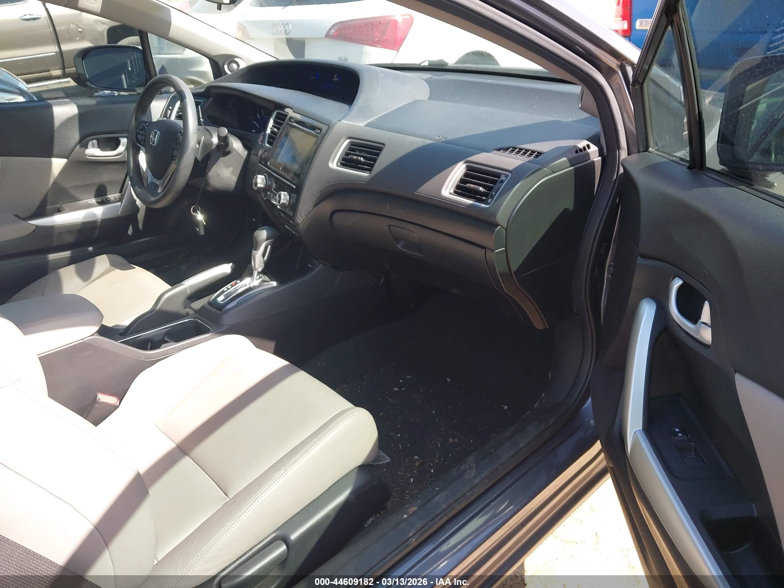HONDA CIVIC image 5