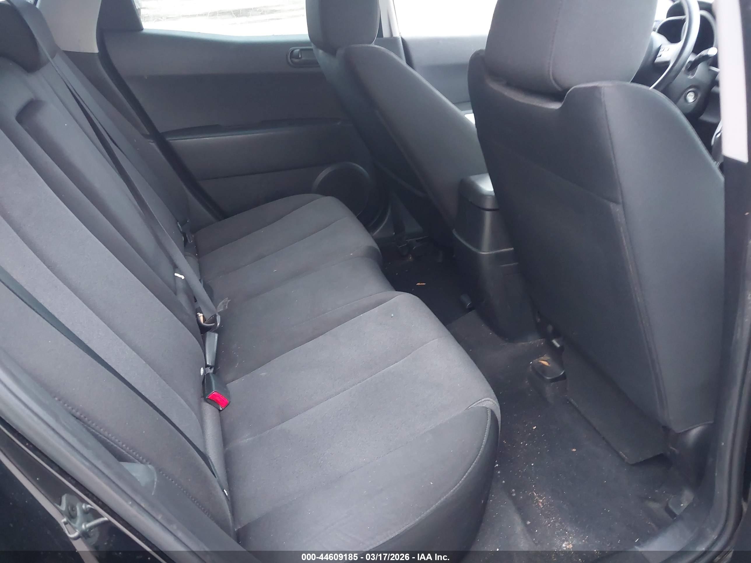 MAZDA CX-7 image 8