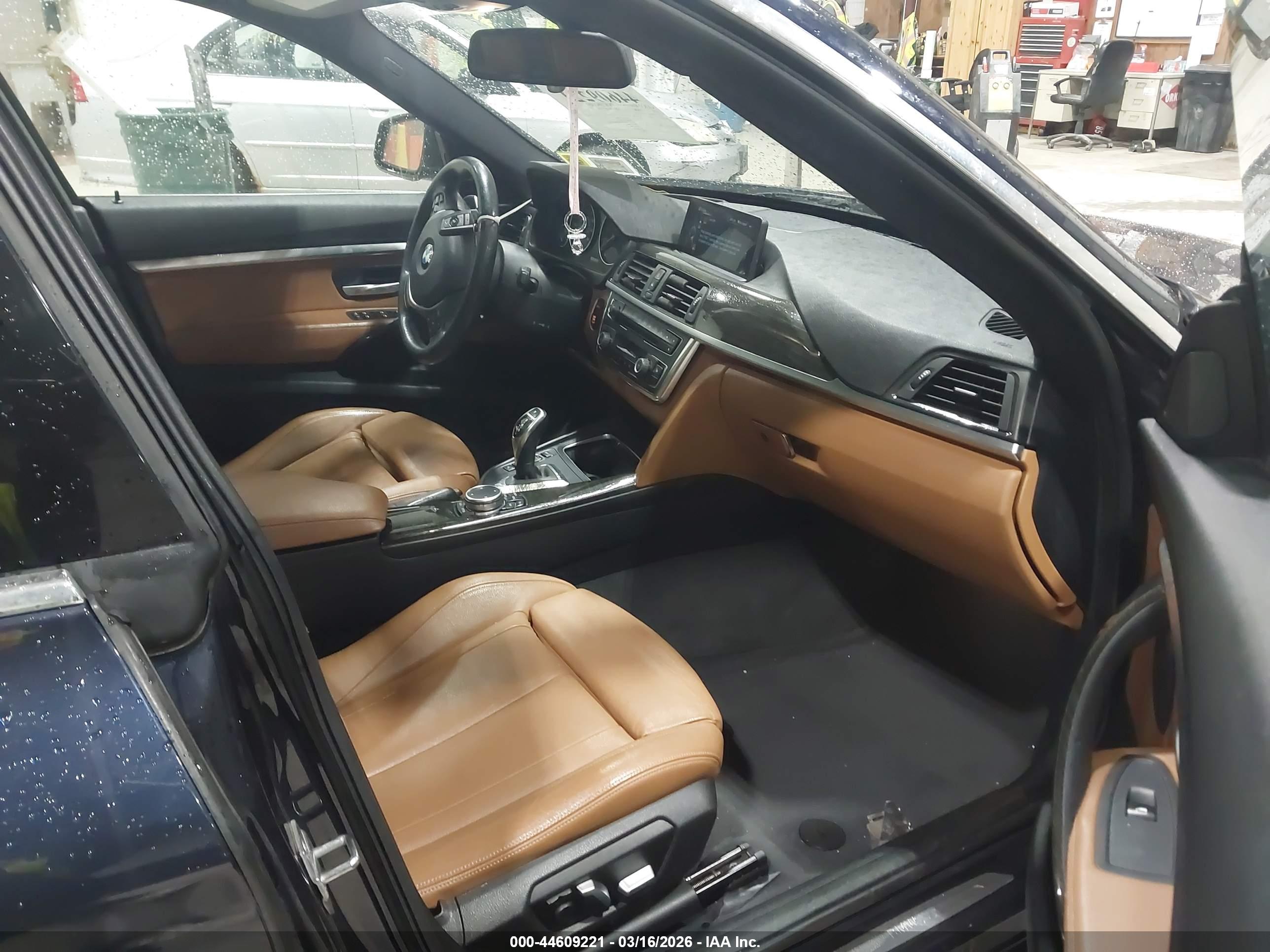 BMW 328I image 5