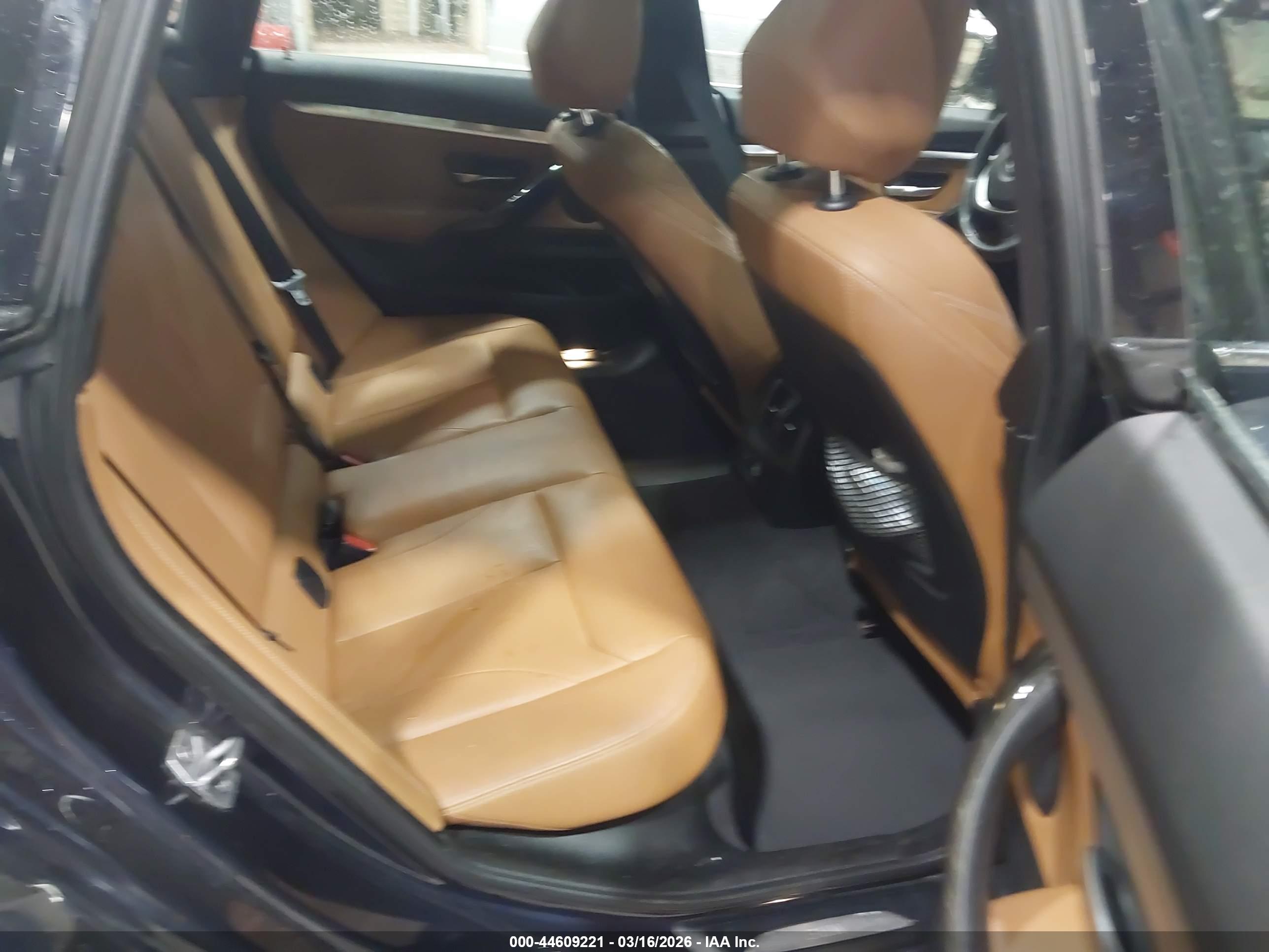 BMW 328I image 8