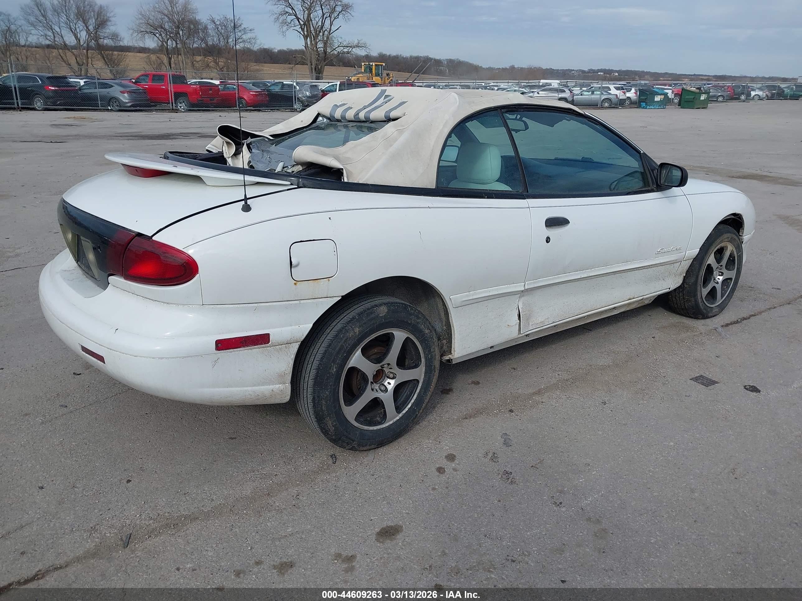 PONTIAC SUNFIRE image 4