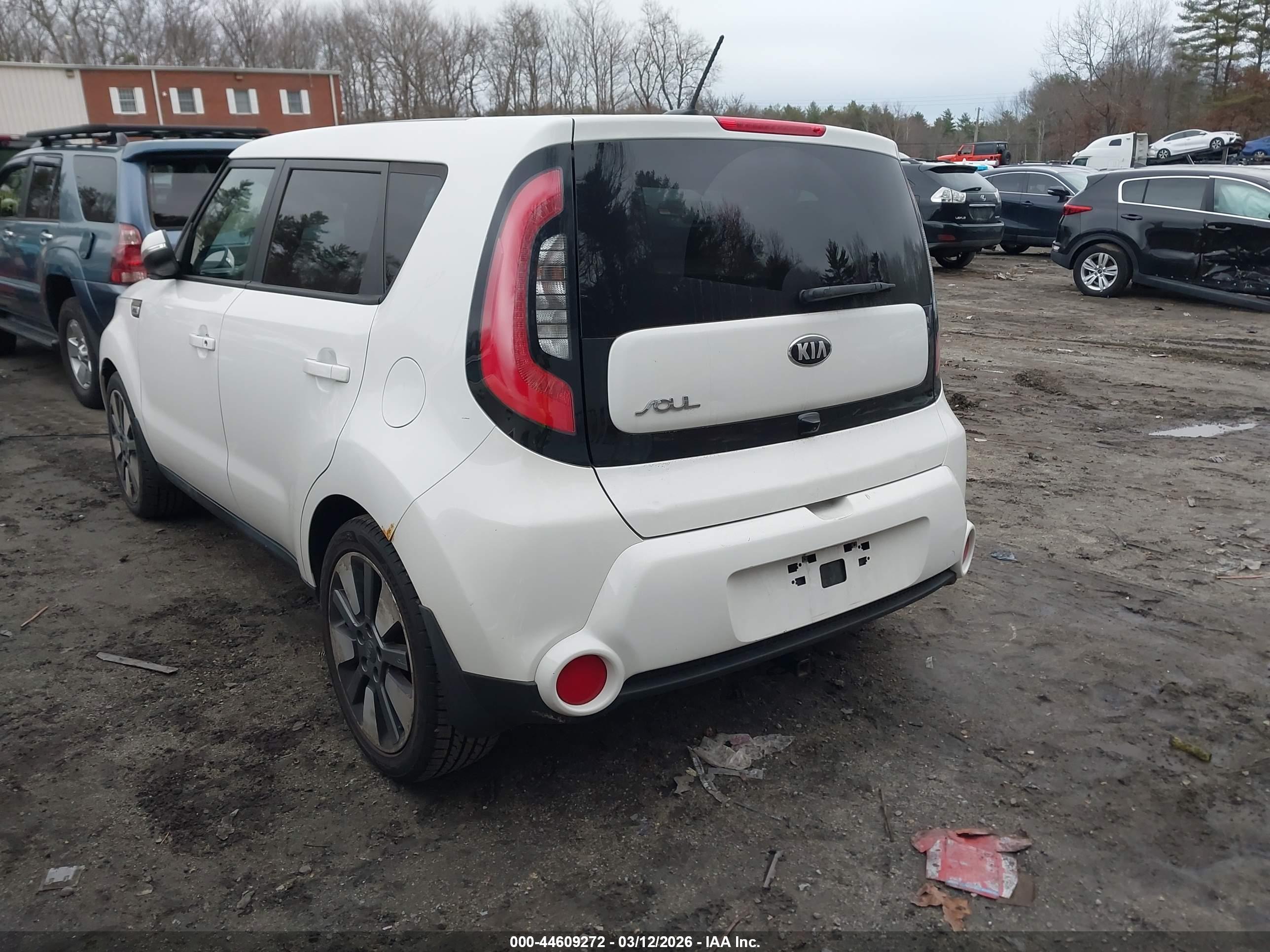 KIA SOUL image 3