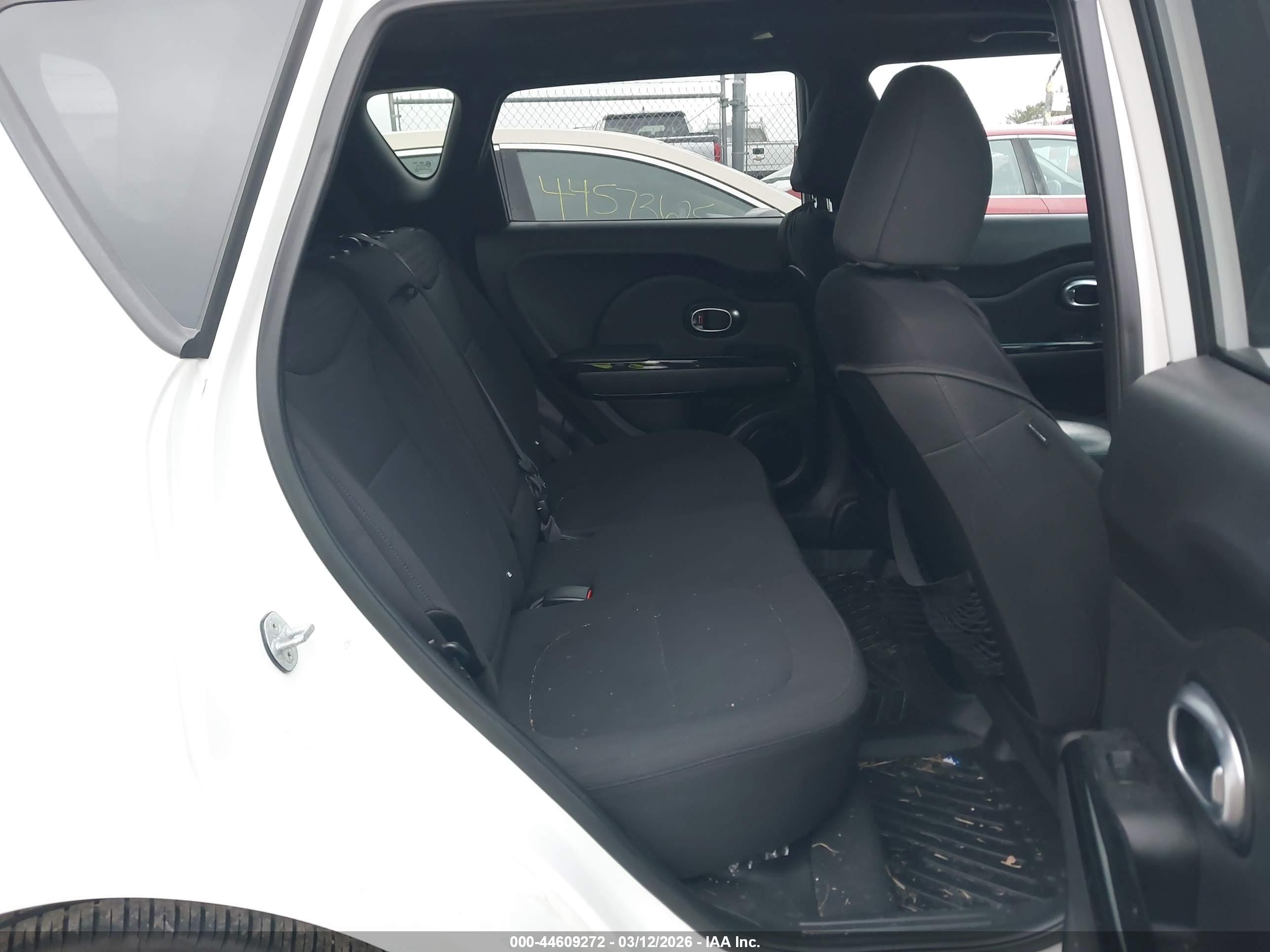 KIA SOUL image 8