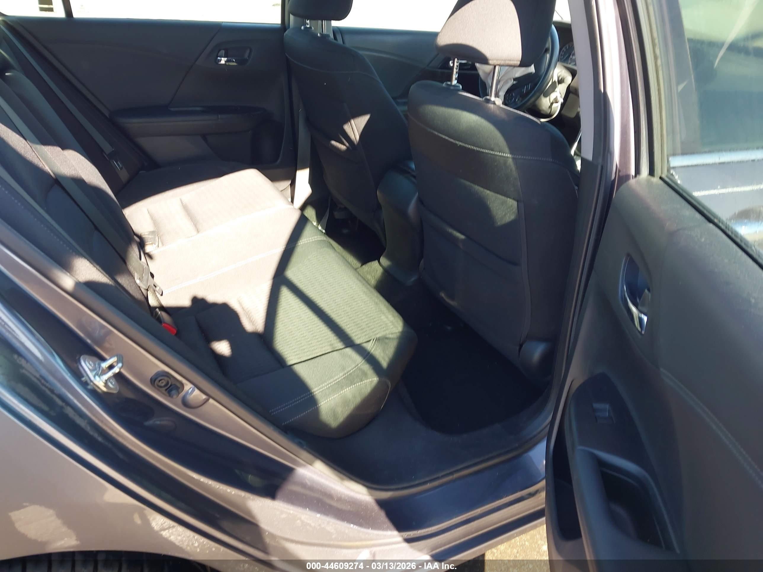 HONDA ACCORD image 8