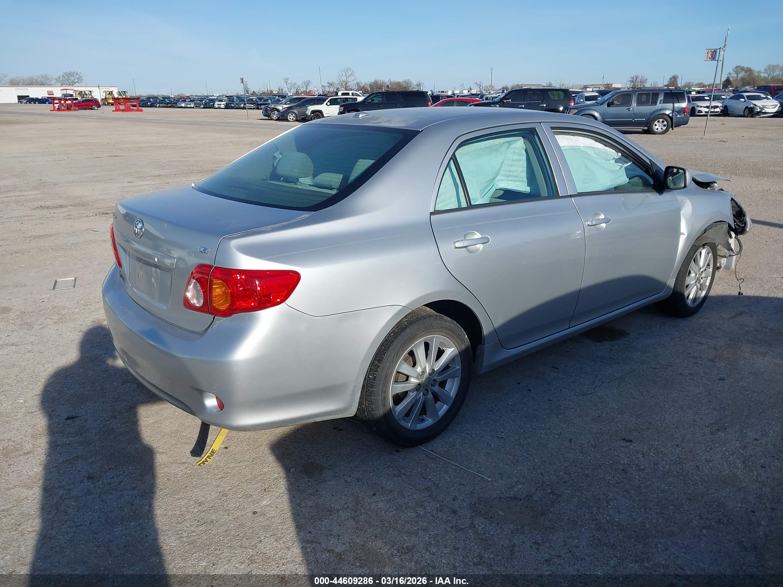 TOYOTA COROLLA image 4