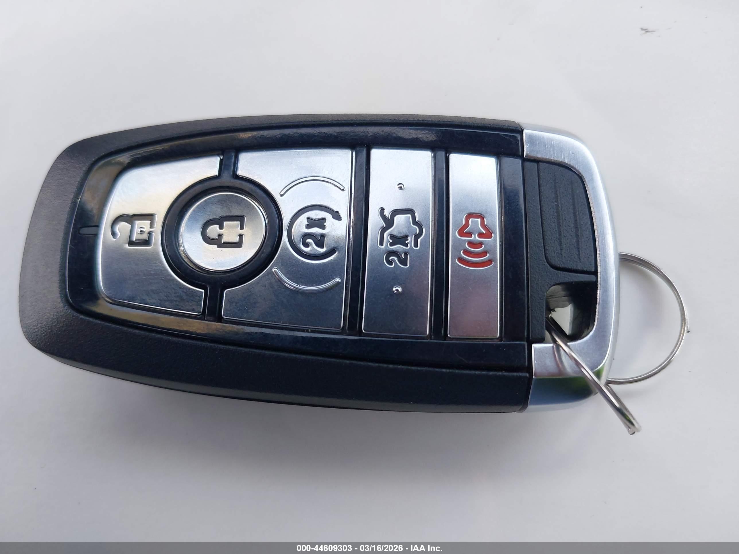 FORD MUSTANG image 11